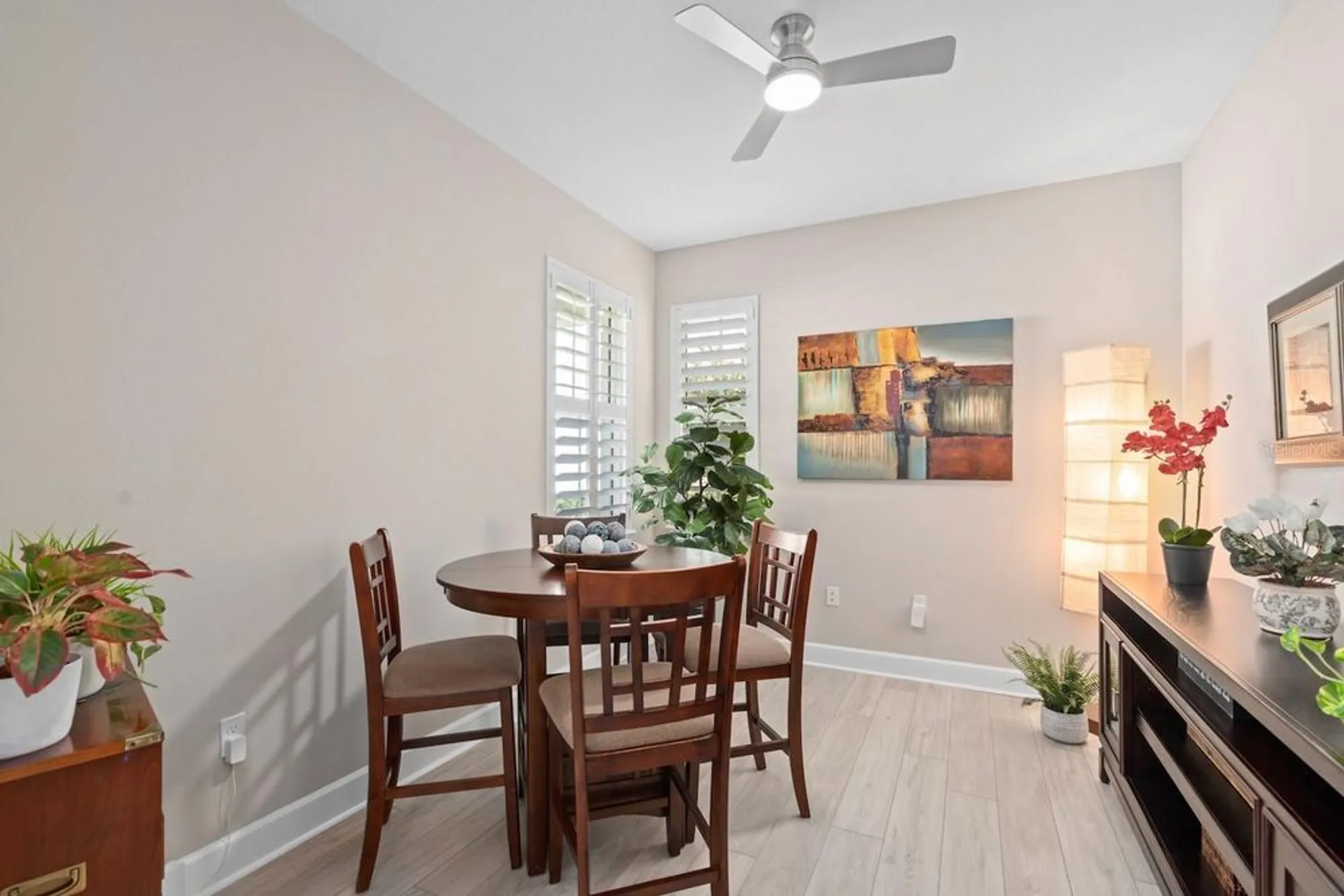 Property Slideshow image 14 of 36 | 213 old moss cir, Deland, FL, 32724