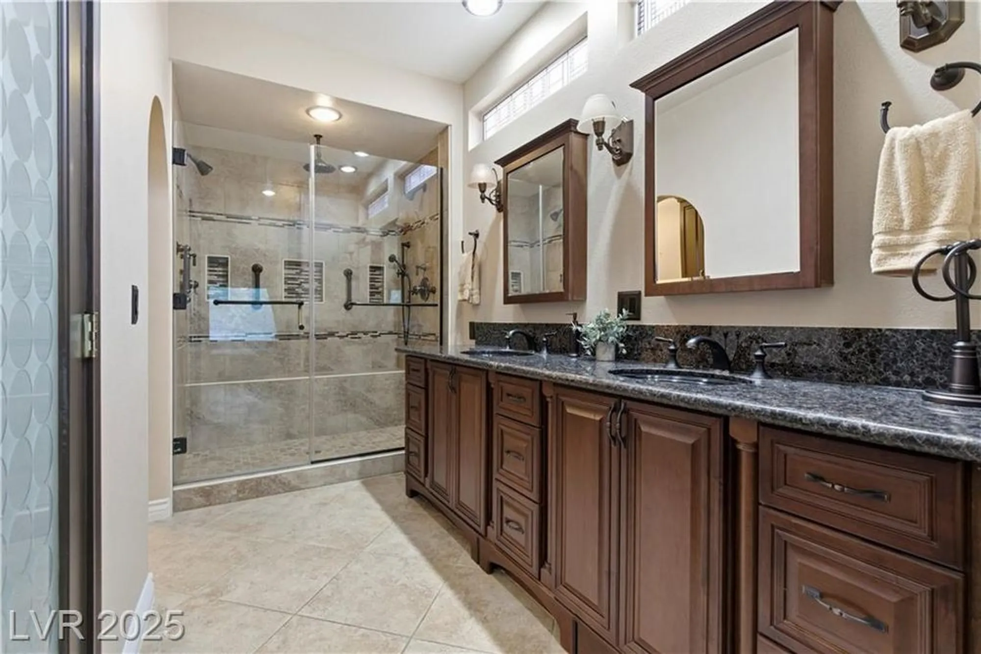 Property Slideshow image 32 of 60 | 8909 meadowood dr, Las Vegas, NV, 89134