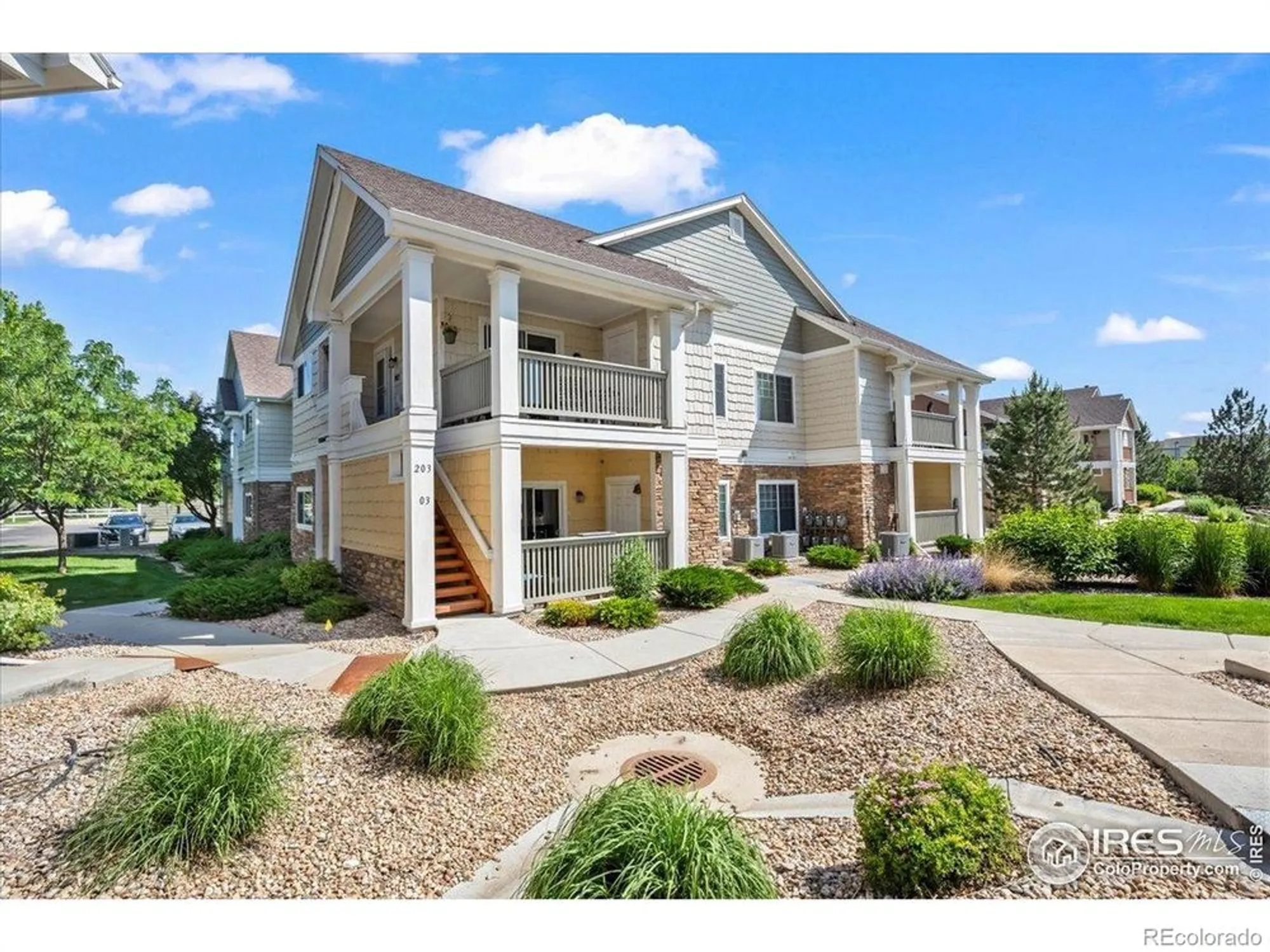 Property Slideshow image 2 of 20 | 4865 hahns peak dr apt 203, Loveland, CO, 80538