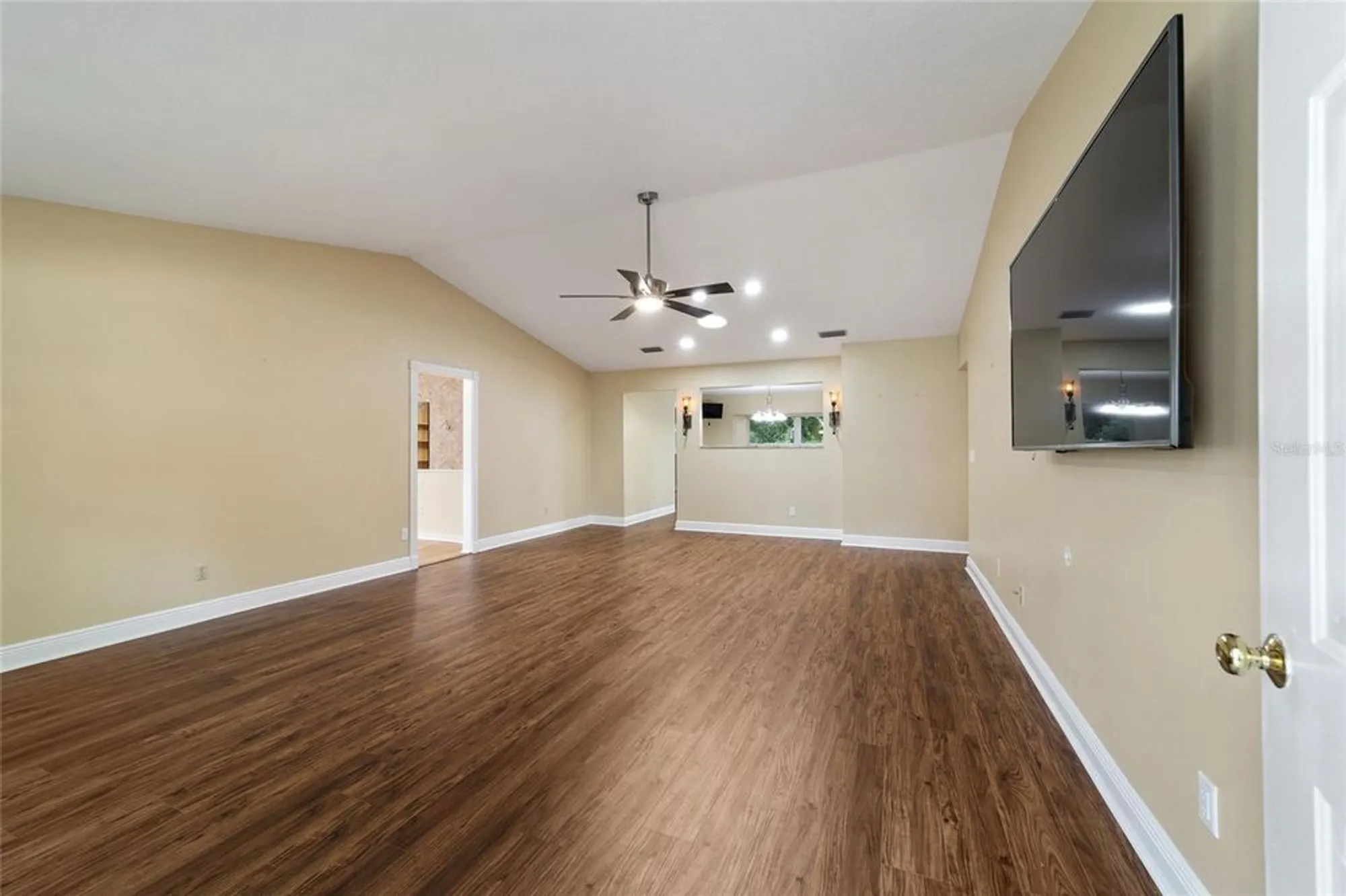 Property Slideshow image 6 of 30 | 9068 sw 82nd ter a, Ocala, FL, 34481