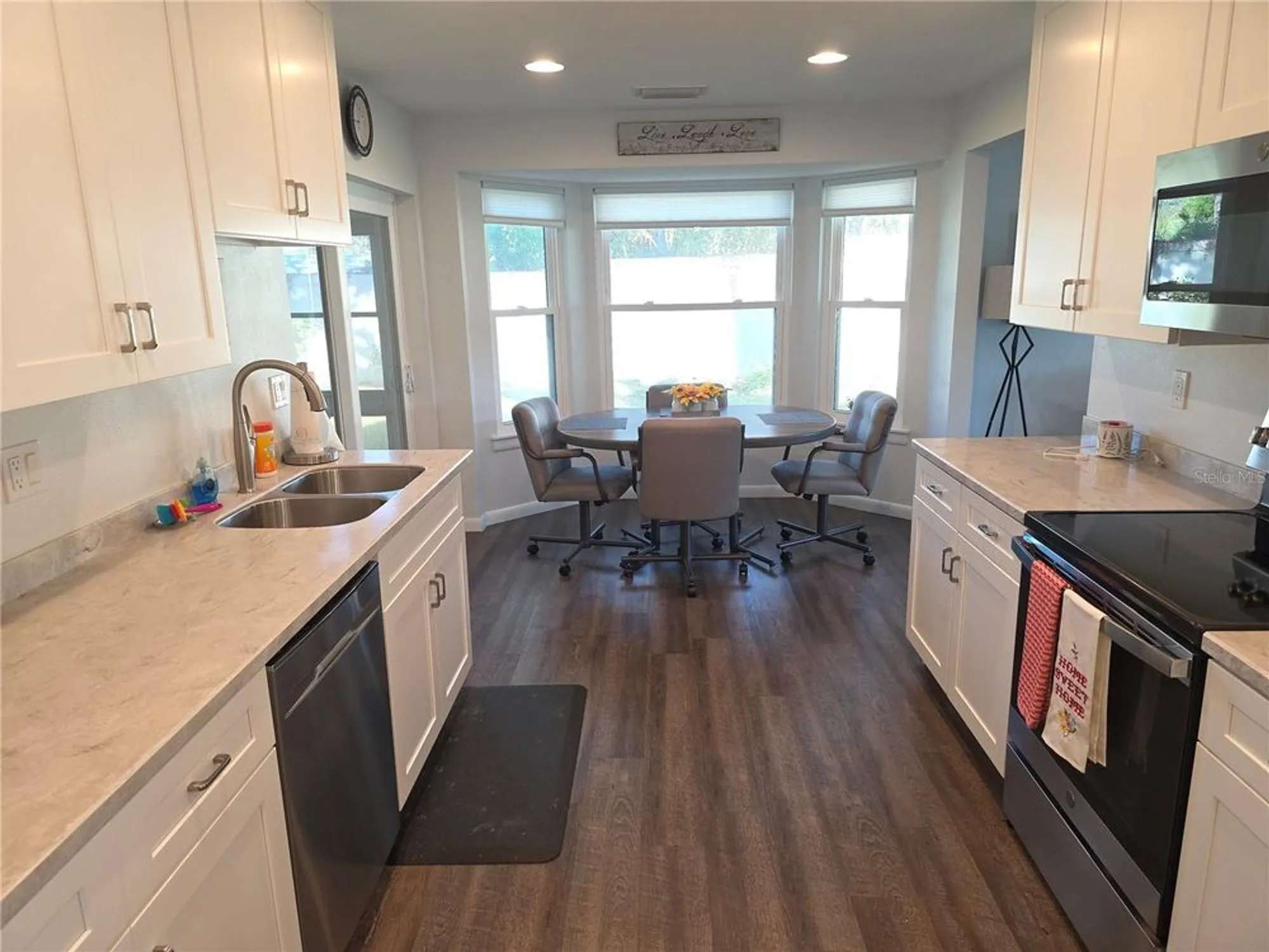 Property Slideshow image 11 of 42 | 2641 royal ridge dr, Spring Hill, FL, 34606