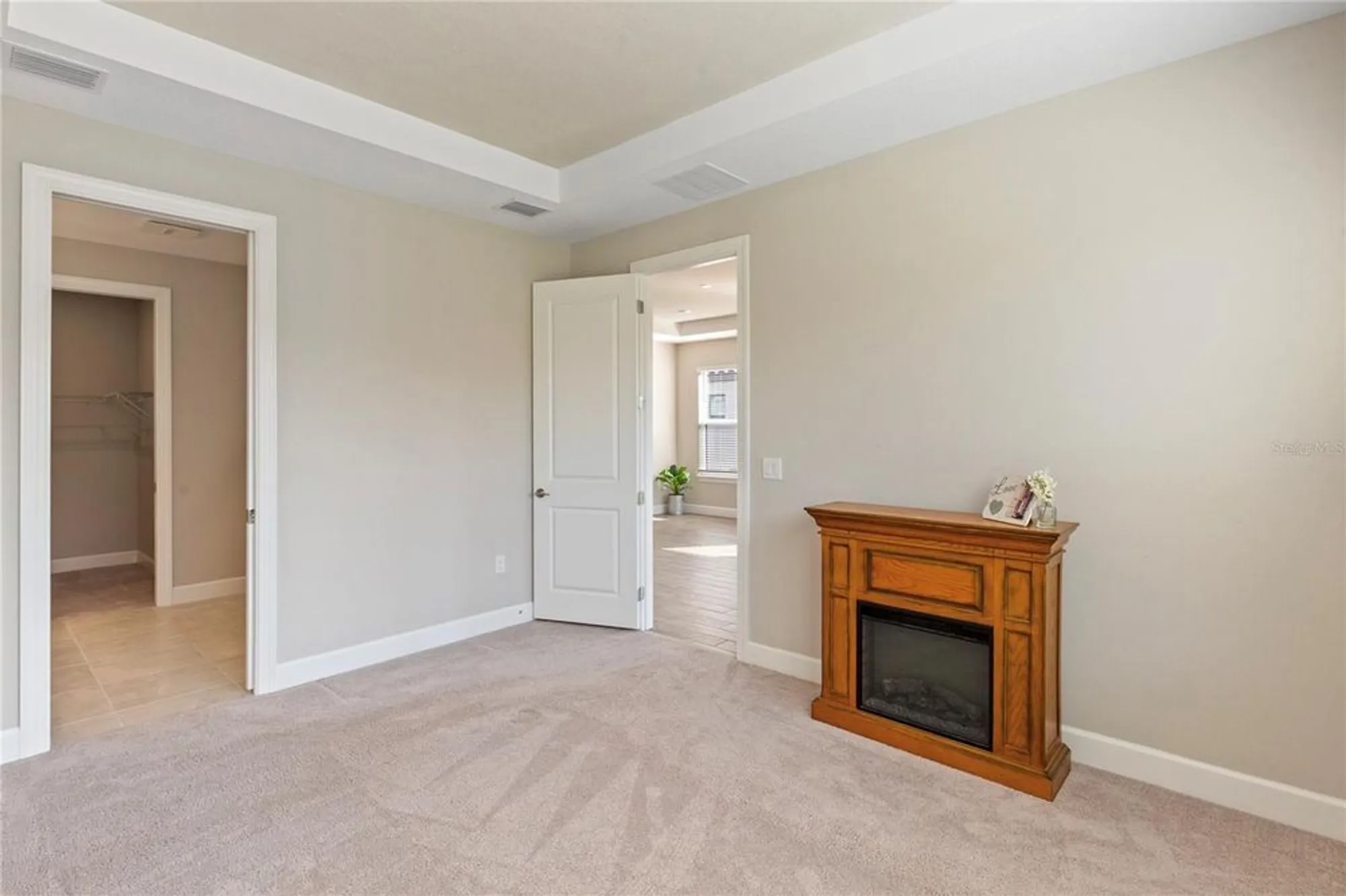 Property Slideshow image 14 of 41 | 4575 garofalo rd, Wesley Chapel, FL, 33543