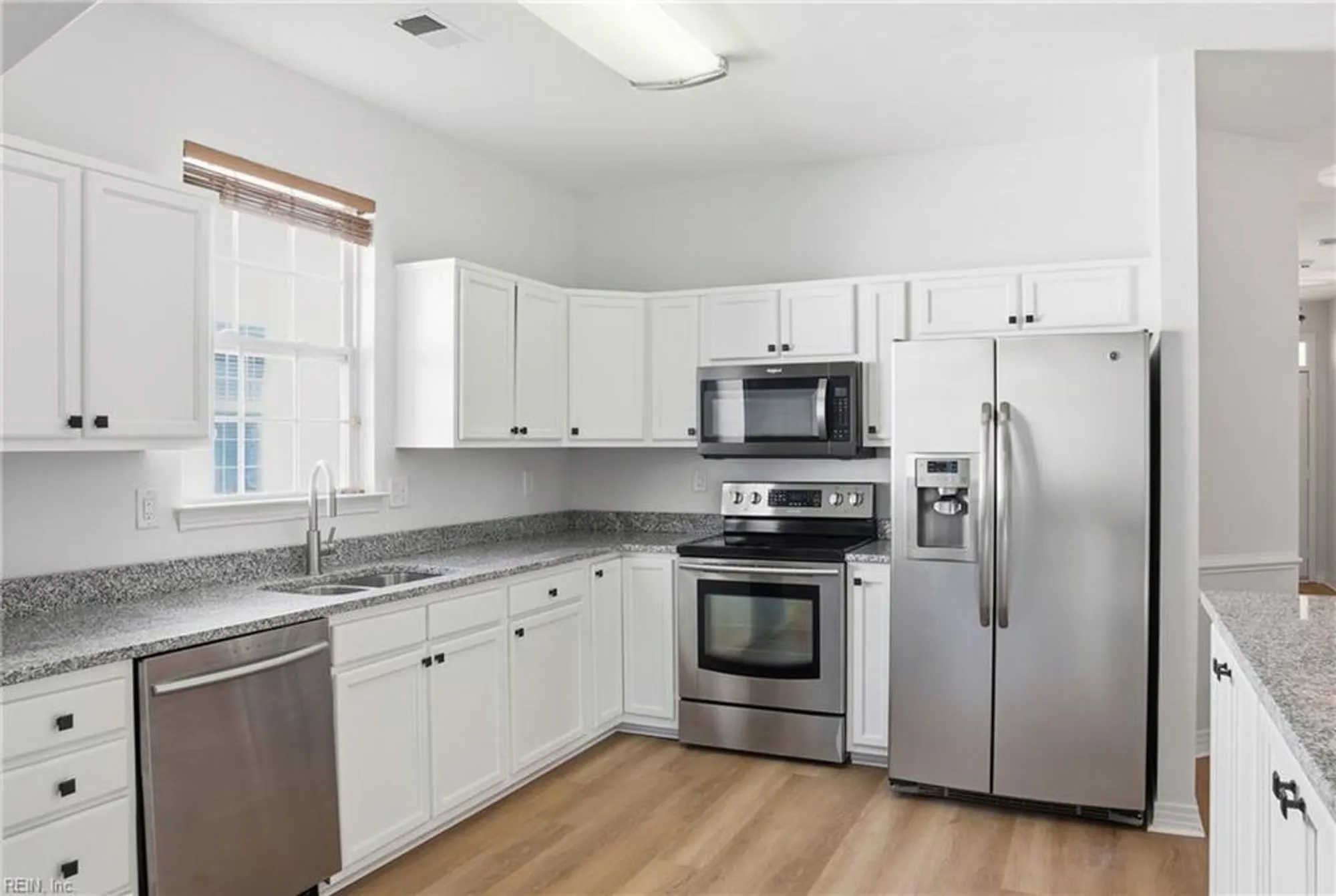 Property Slideshow image 17 of 35 | 2701 bach ln, Virginia Beach, VA, 23456