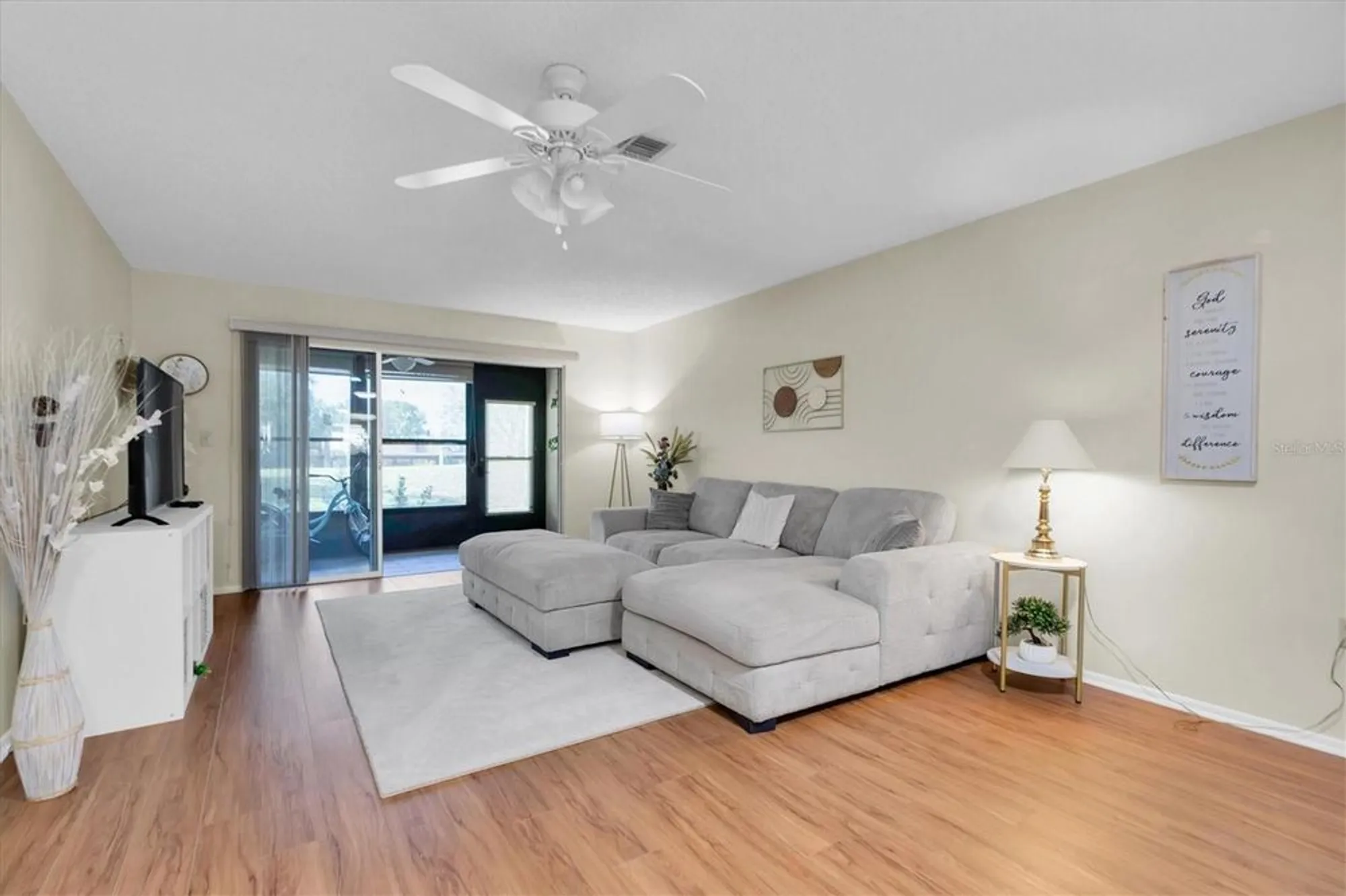 Property Slideshow image 2 of 38 | 11311 dollar lake dr apt 6, Port Richey, FL, 34668