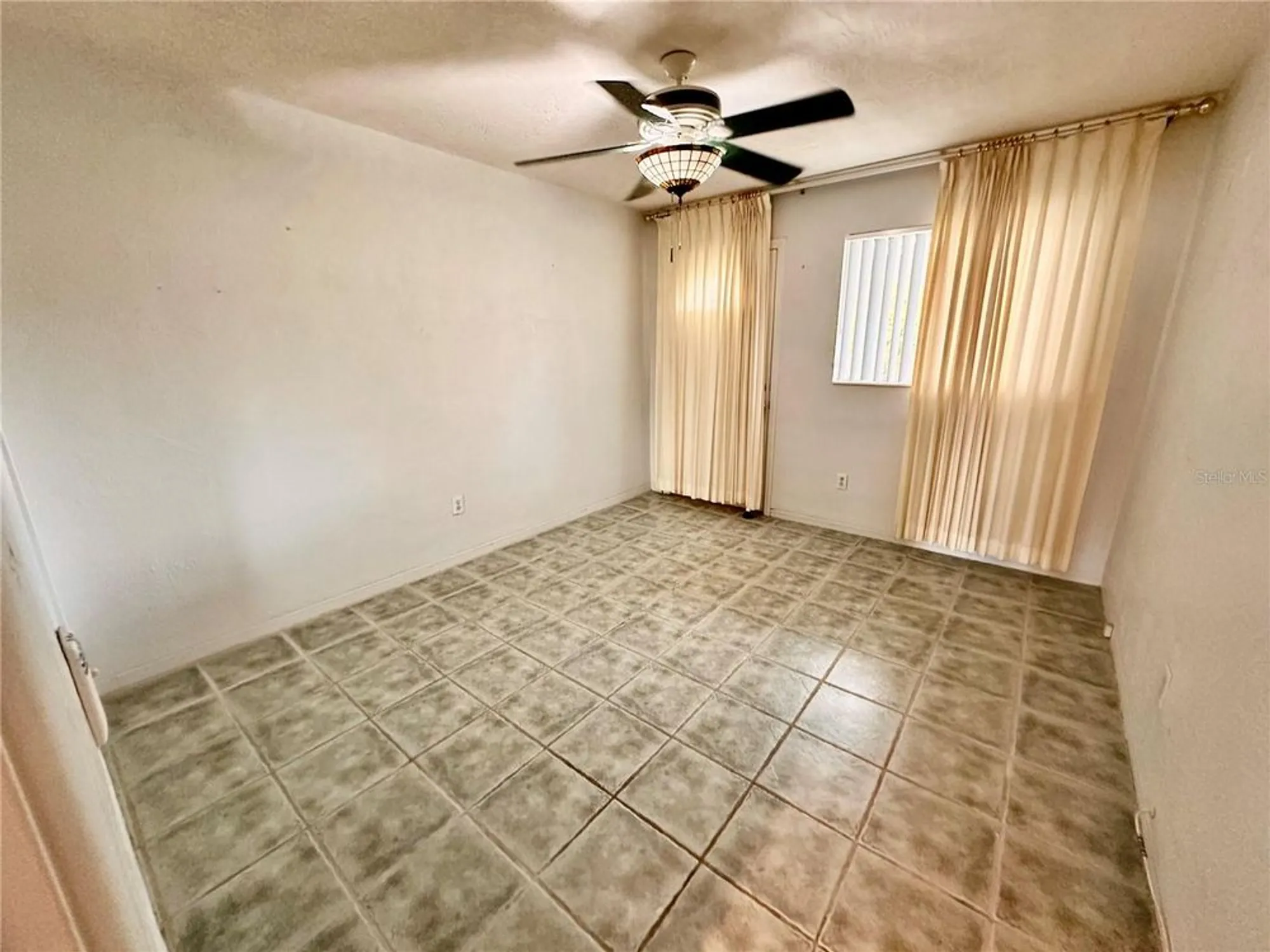 Property Slideshow image 17 of 39 | 2434 australia way 38, Clearwater, FL, 33763