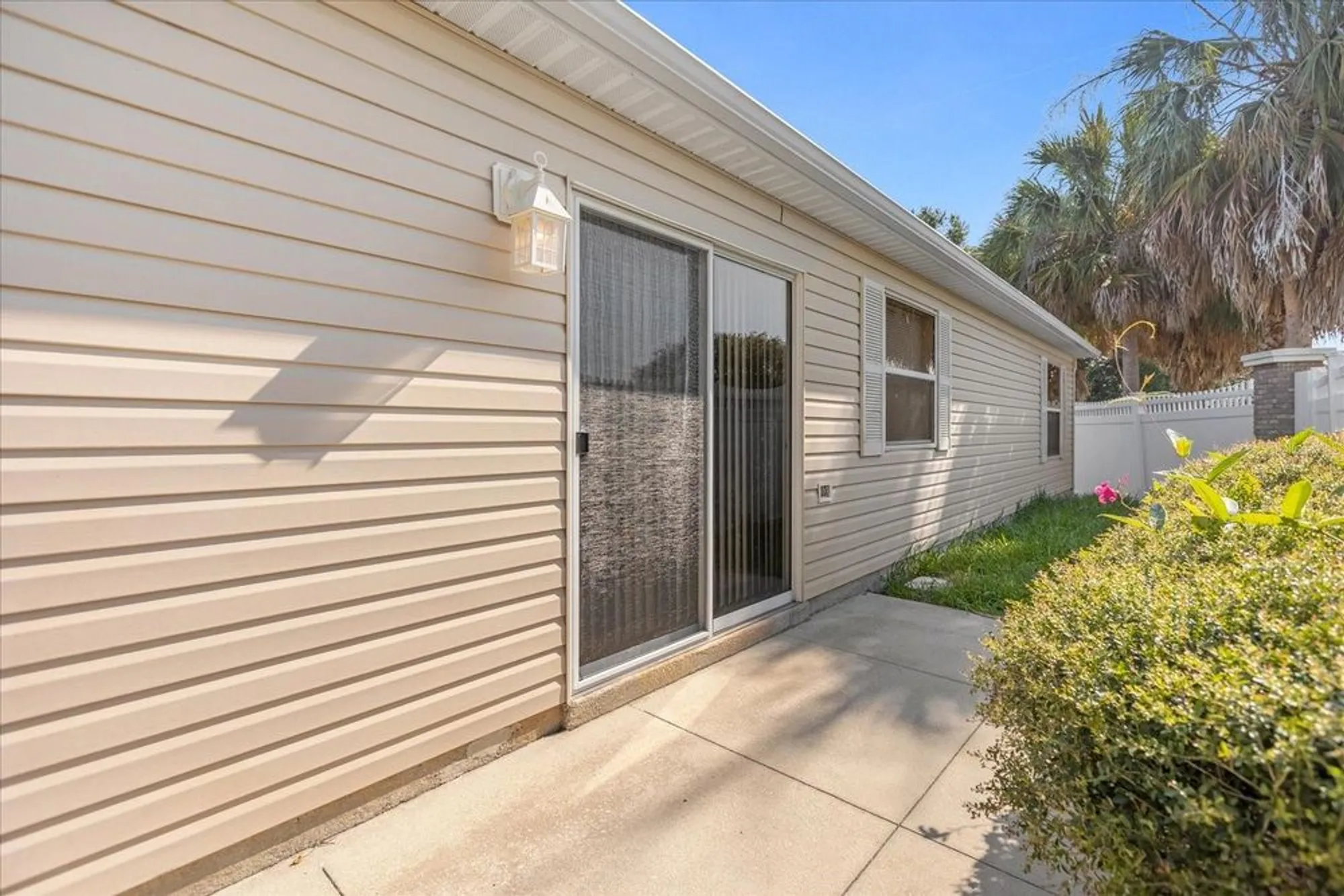 Property Slideshow image 21 of 21 | 675 kendall ct, The Villages, FL, 32162