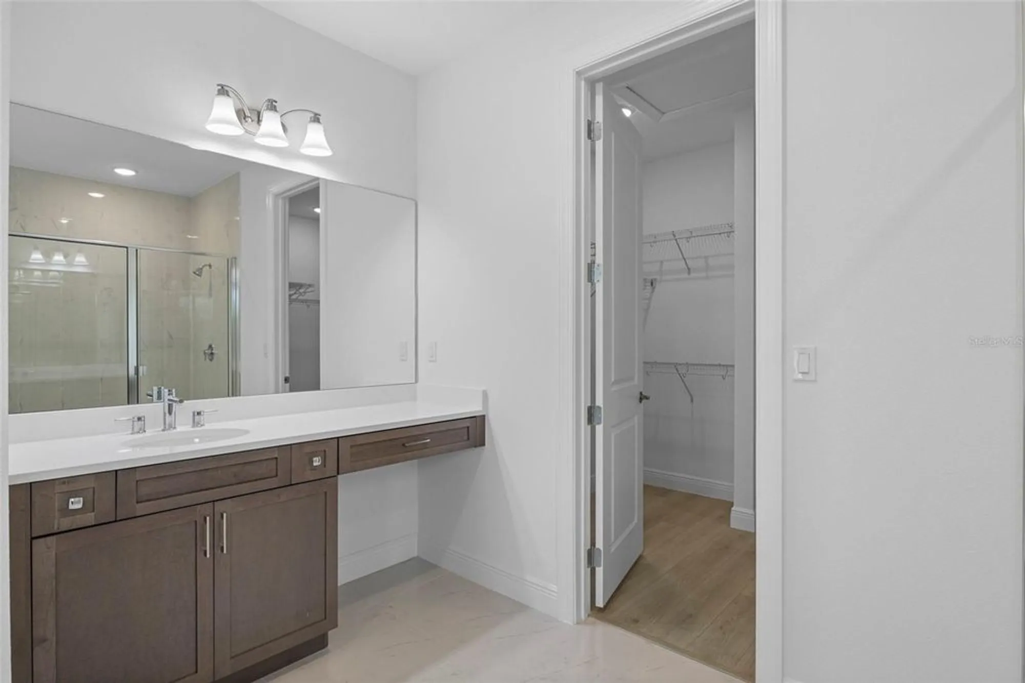 Property Slideshow image 12 of 55 | 18373 rockport pl, Lakewood Ranch, FL, 34211