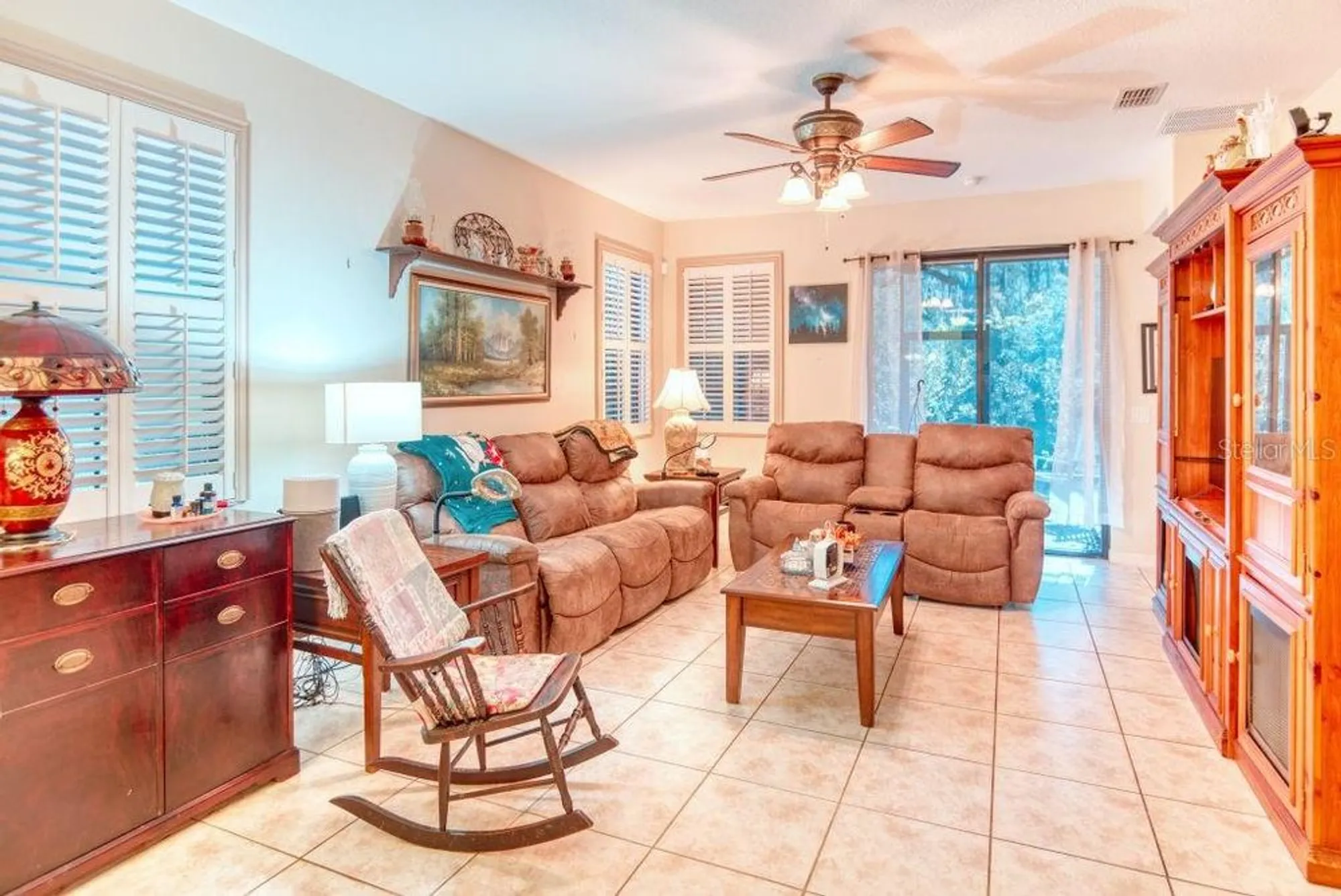 Property Slideshow image 8 of 61 | 640 grand canal dr, Kissimmee, FL, 34759