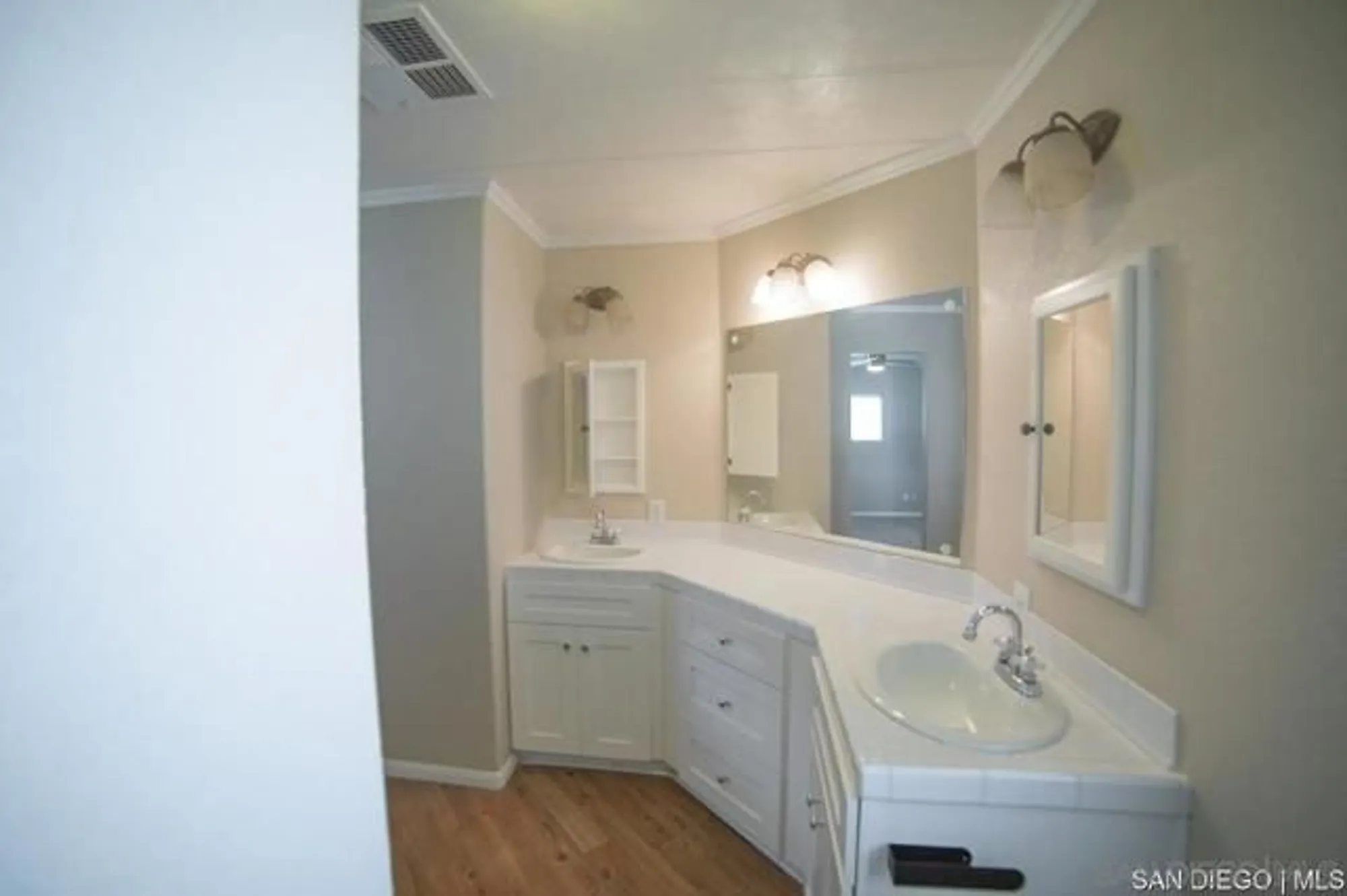 Property Slideshow image 18 of 42 | 29090 camino alba, Murrieta, CA, 92563