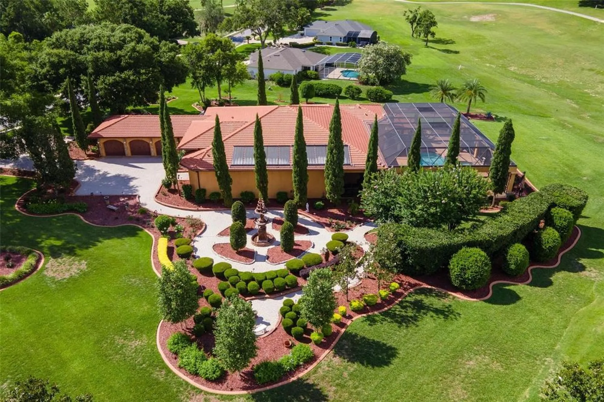 Property Slideshow image 17 of 82 | 5235 greens dr, Lady Lake, FL, 32159