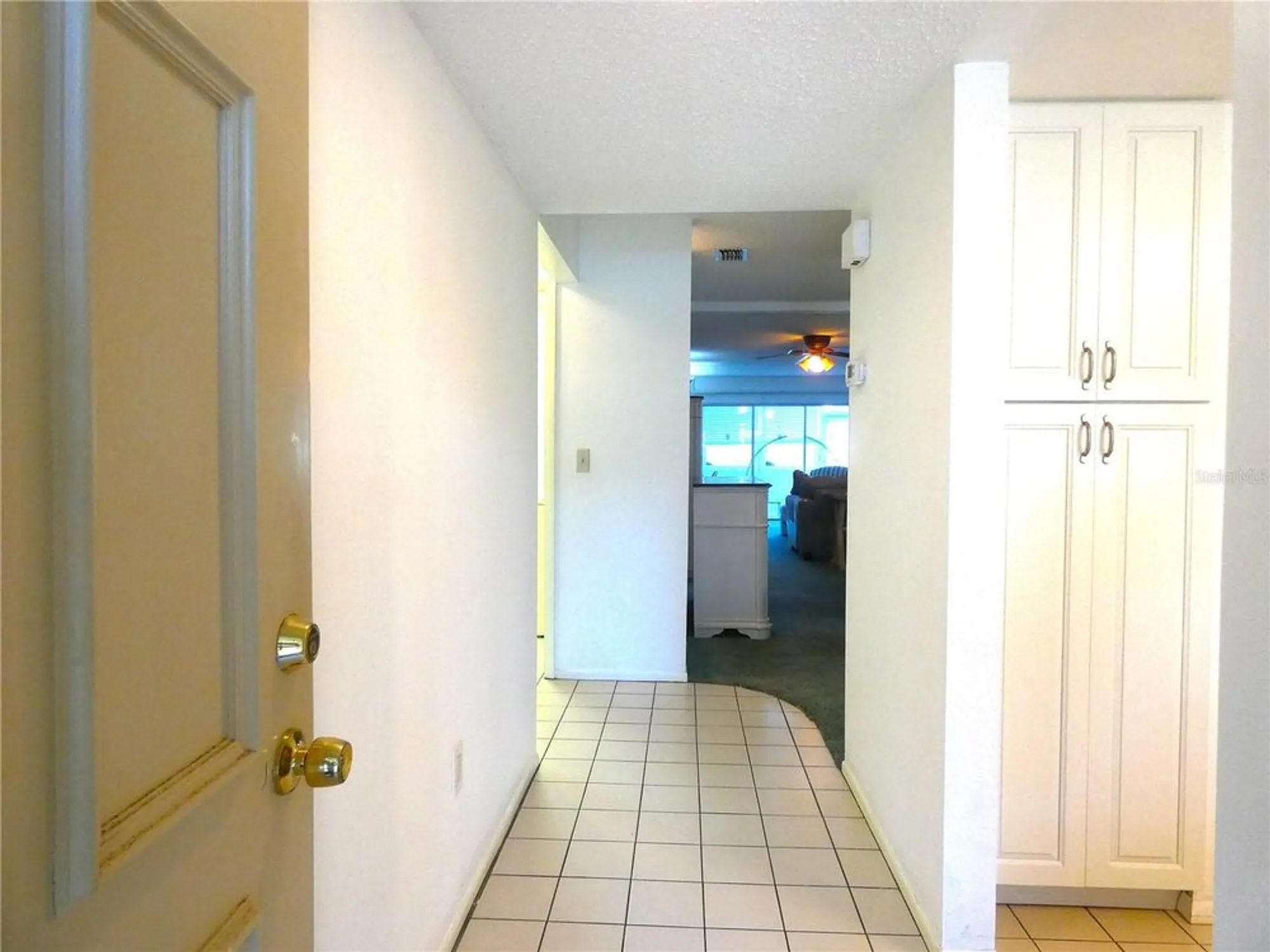Property Slideshow image 9 of 33 | 11231 dollar lake dr apt 6, Port Richey, FL, 34668