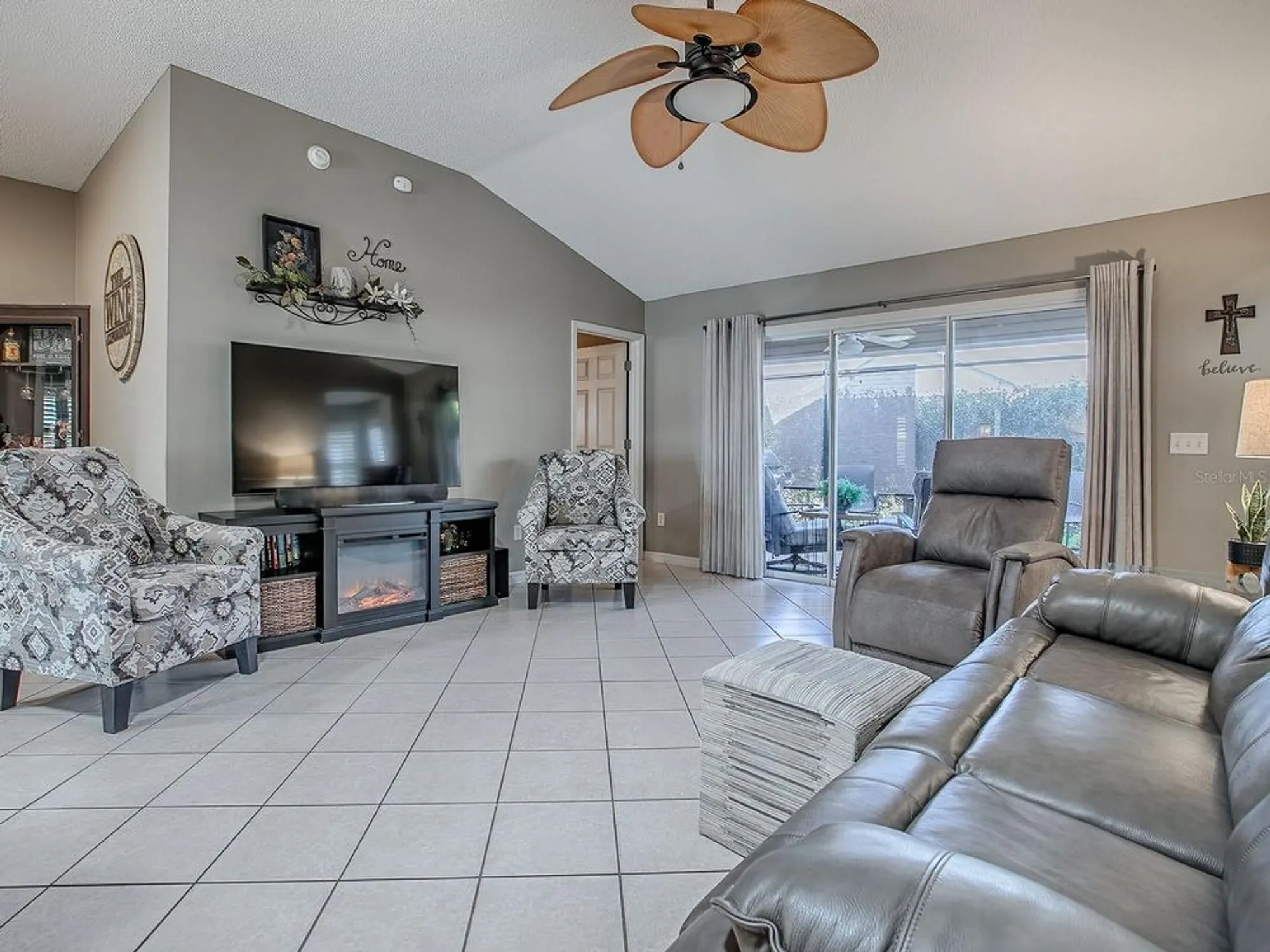 Property Slideshow image 4 of 61 | 9238 se 171st cooper loop, The Villages, FL, 32162