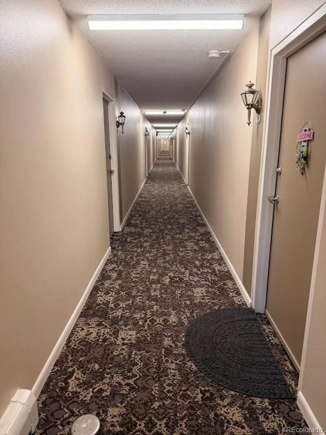 Property Slideshow image 3 of 24 | 710 s clinton st apt 7a, Denver, CO, 80247