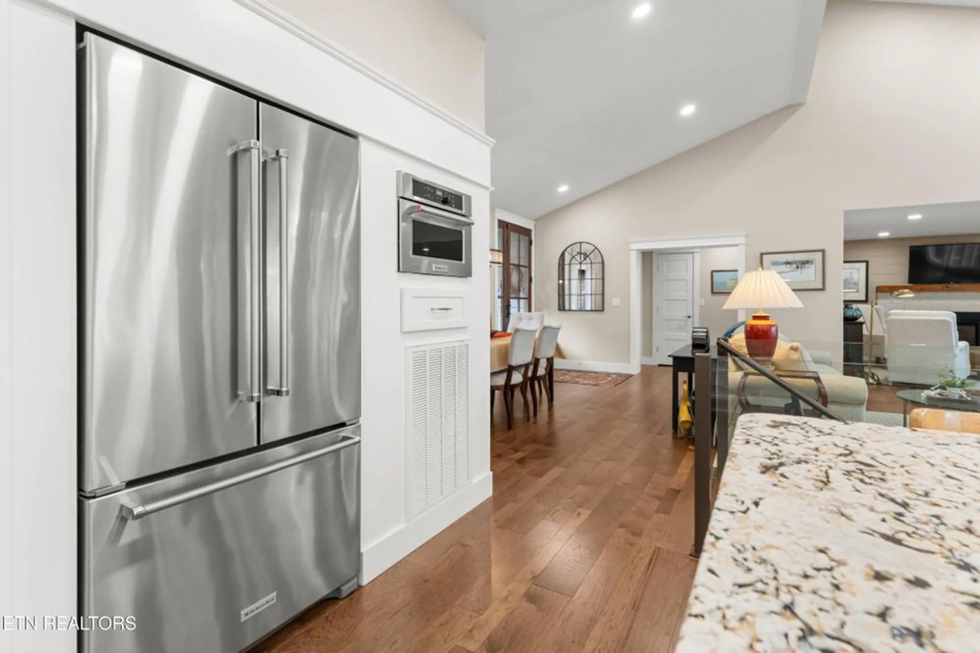 Property Slideshow image 15 of 59 | 22 milnor cir, Crossville, TN, 38558