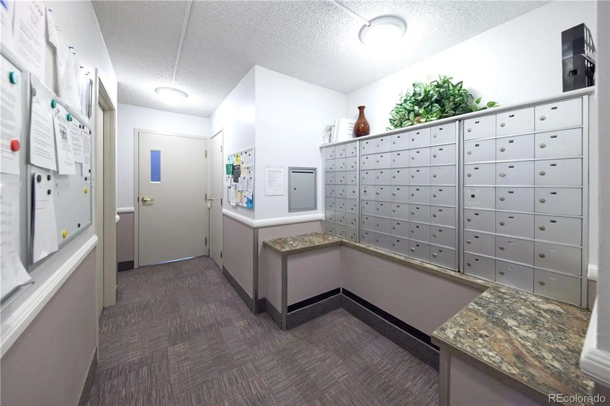 Property Slideshow image 40 of 45 | 13902 e marina dr apt 610, Aurora, CO, 80014