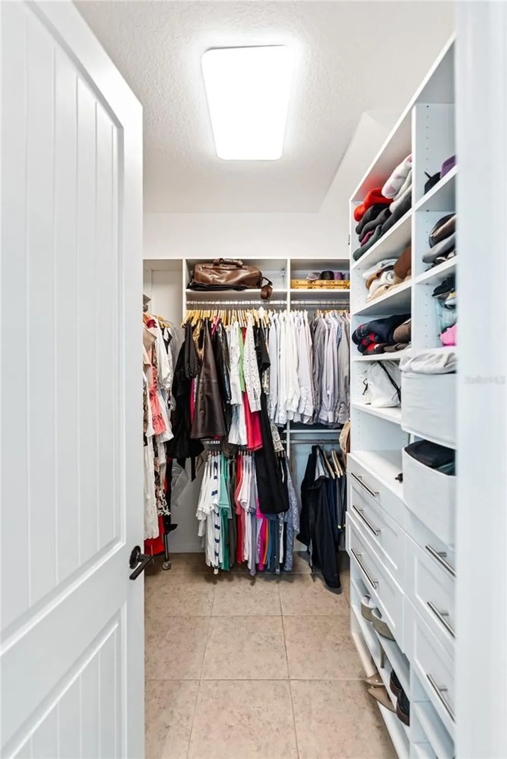 Property Slideshow image 29 of 50 | 11831 meadowgate pl, Bradenton, FL, 34211