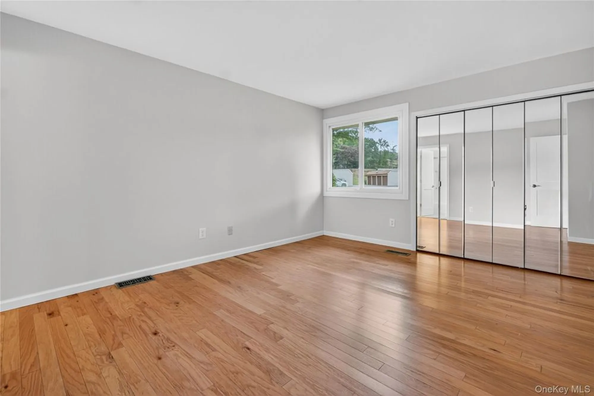Property Slideshow image 23 of 44 | 41 jefferson oval b, Yorktown Heights, NY, 10598