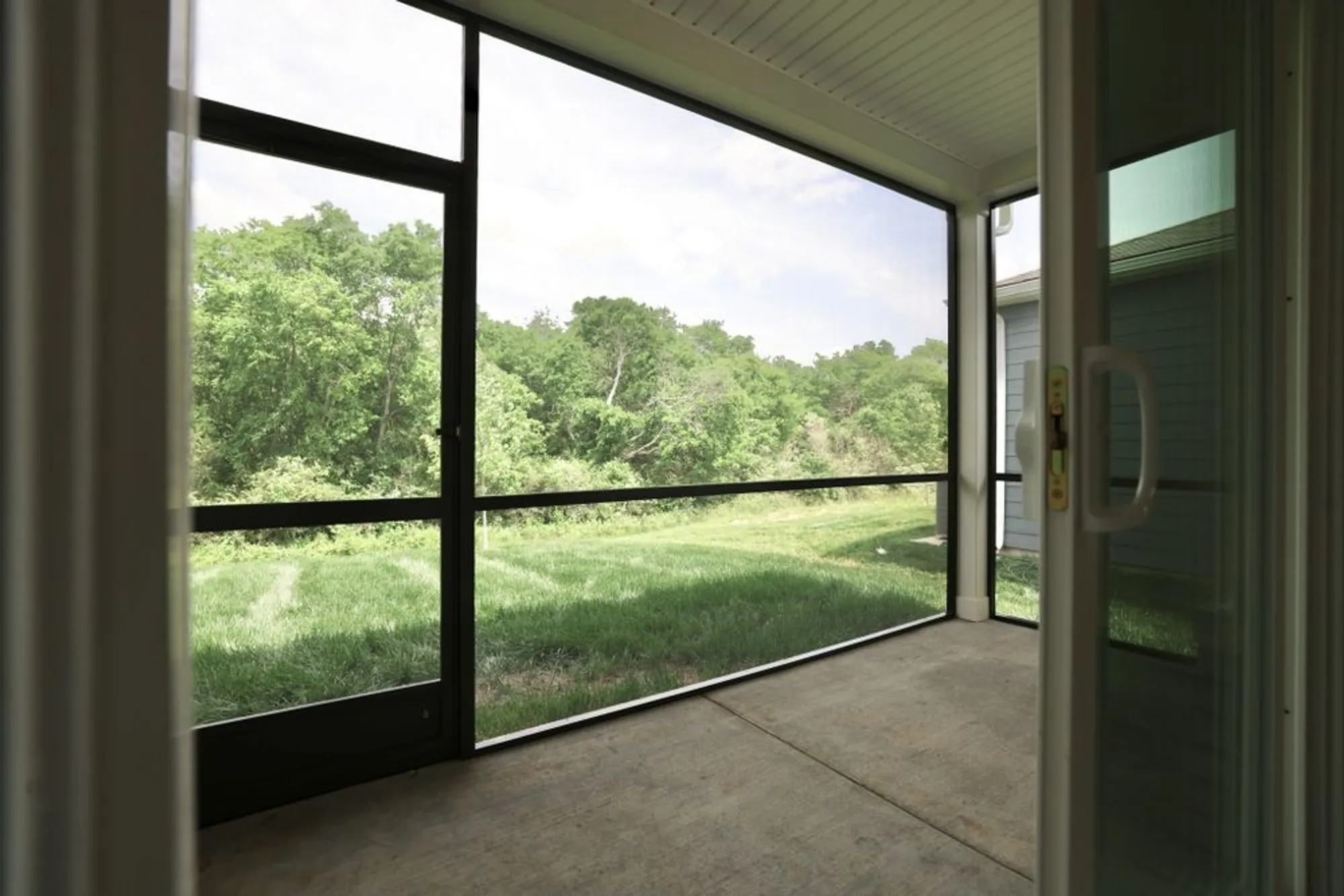 Property Slideshow image 10 of 20 | 1005 stoney brook pvt bnd, Gallatin, TN, 37066