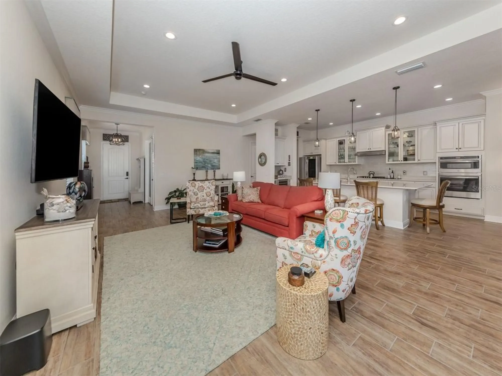 Property Slideshow image 13 of 60 | 26825 weiskopf dr, Englewood, FL, 34223