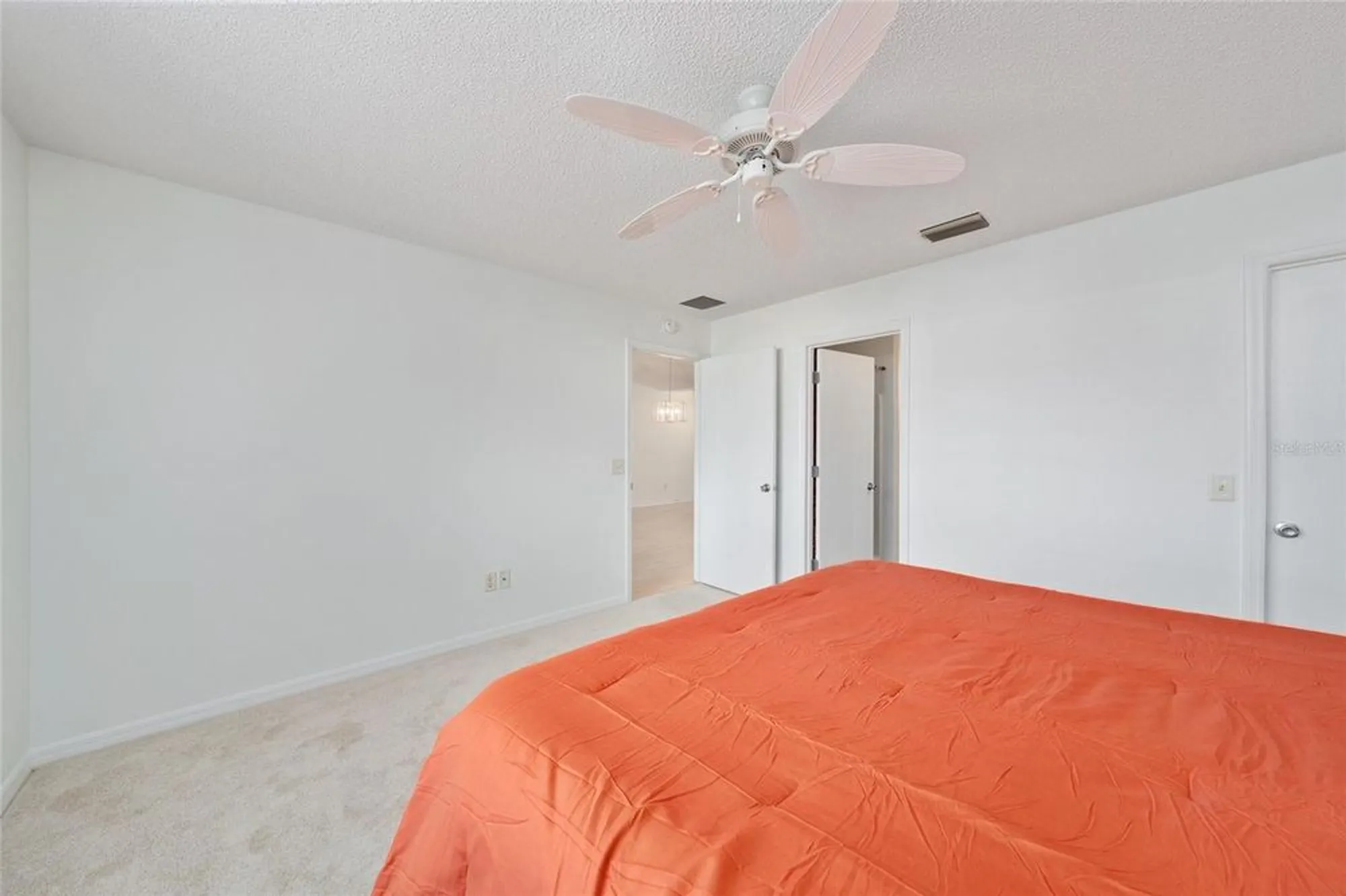 Property Slideshow image 33 of 57 | 8065 se 175th columbia pl, The Villages, FL, 32162