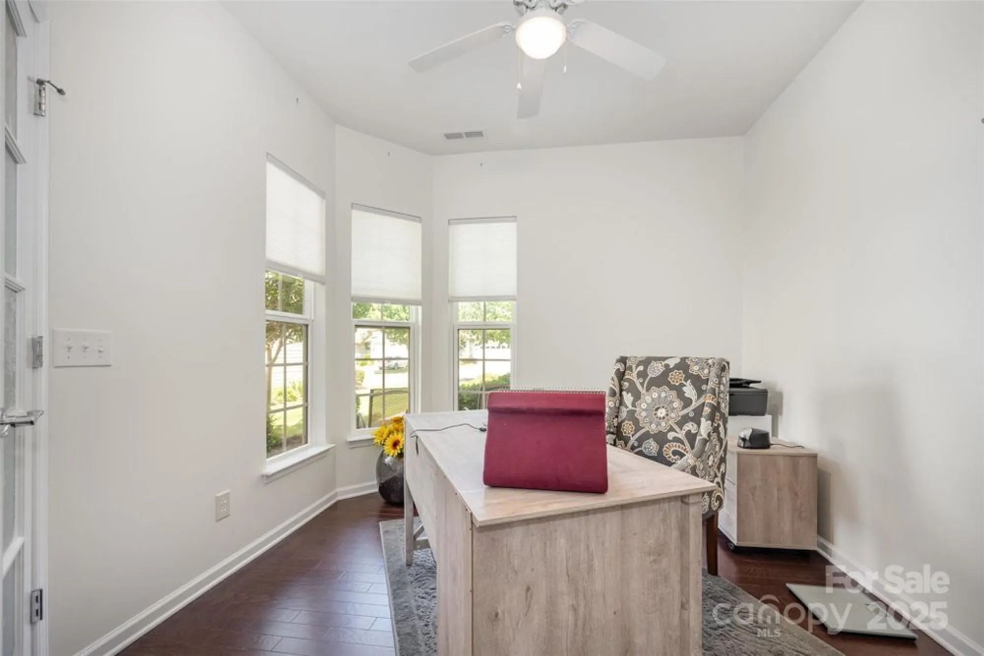 Property Slideshow image 13 of 32 | 23023 whimbrel cir, Fort Mill, SC, 29707