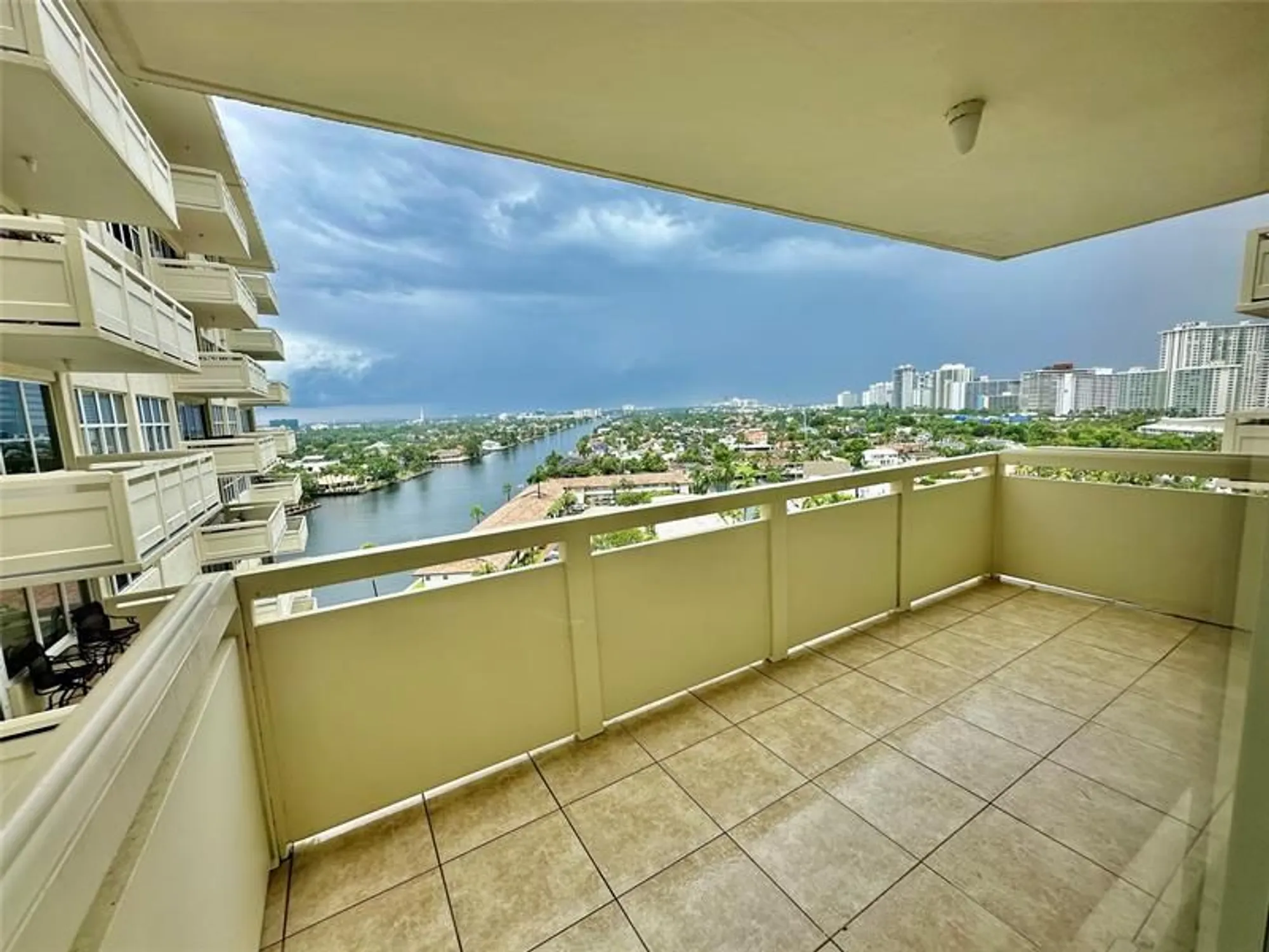 Property Slideshow image 34 of 45 | 3200 ne 36th st apt 1412a, Fort Lauderdale, FL, 33308