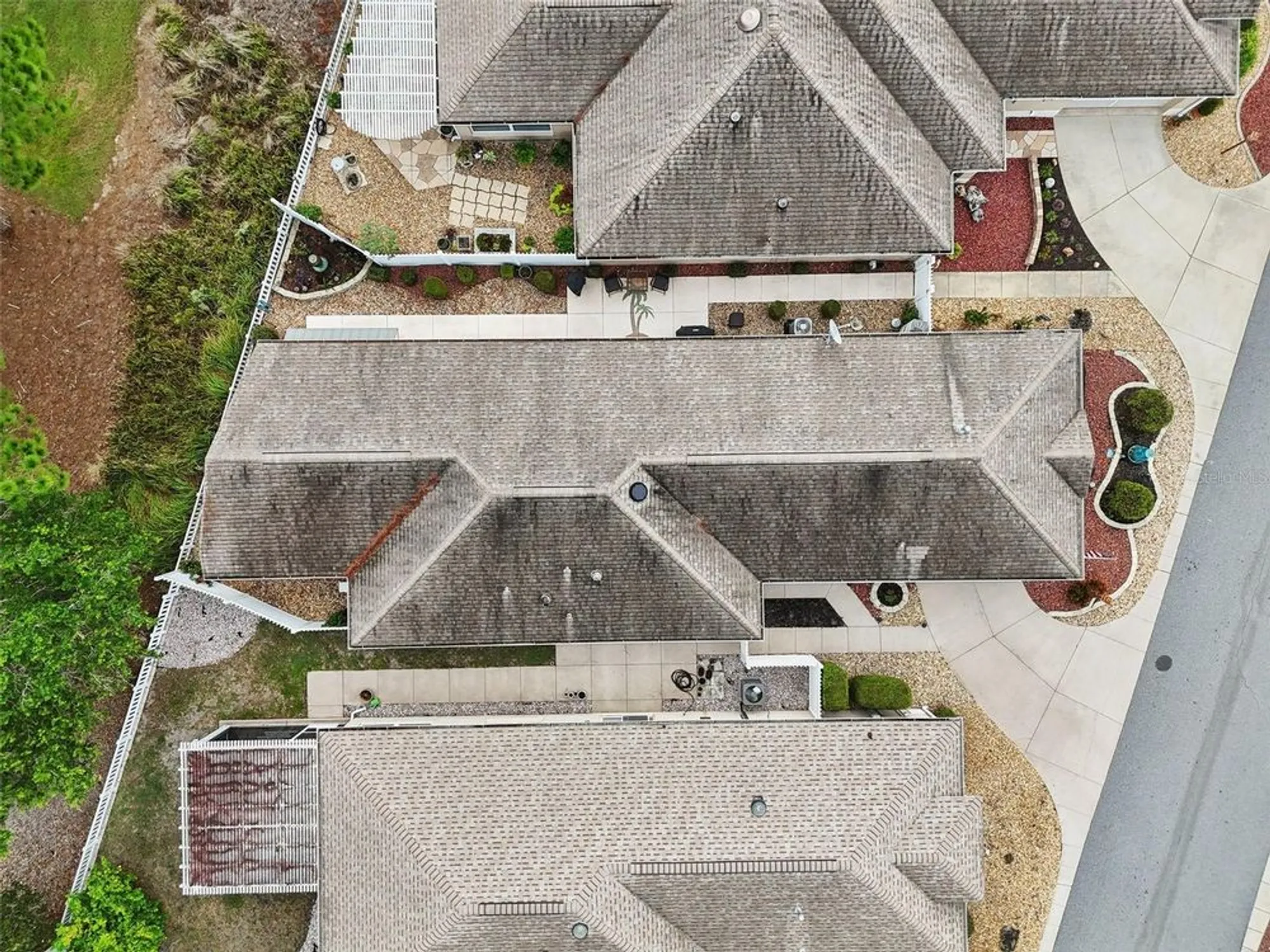 Property Slideshow image 45 of 52 | 1868 dalton dr, The Villages, FL, 32162