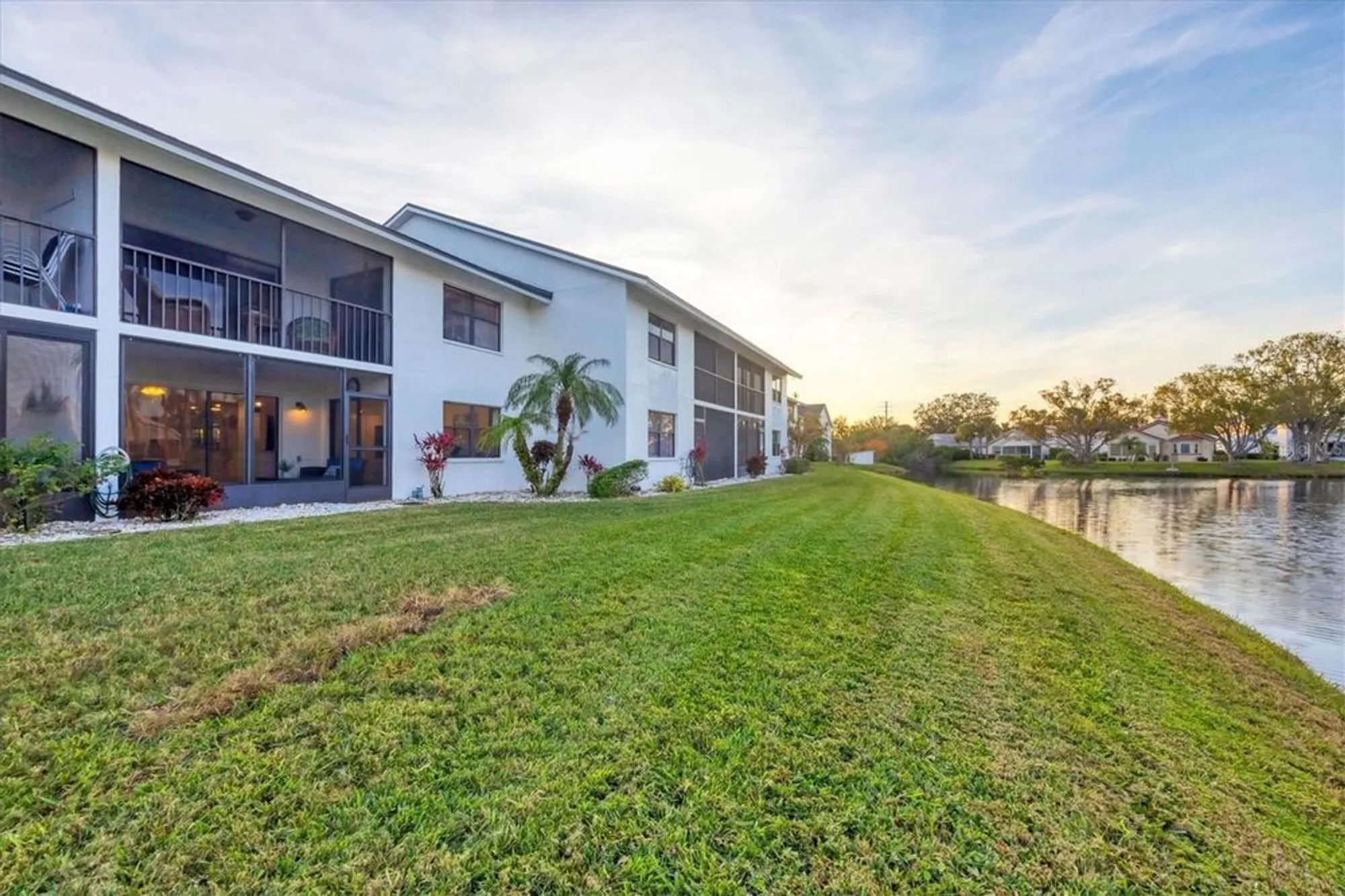 Property Slideshow image 27 of 33 | 1100 capri isles blvd apt 317, Venice, FL, 34292