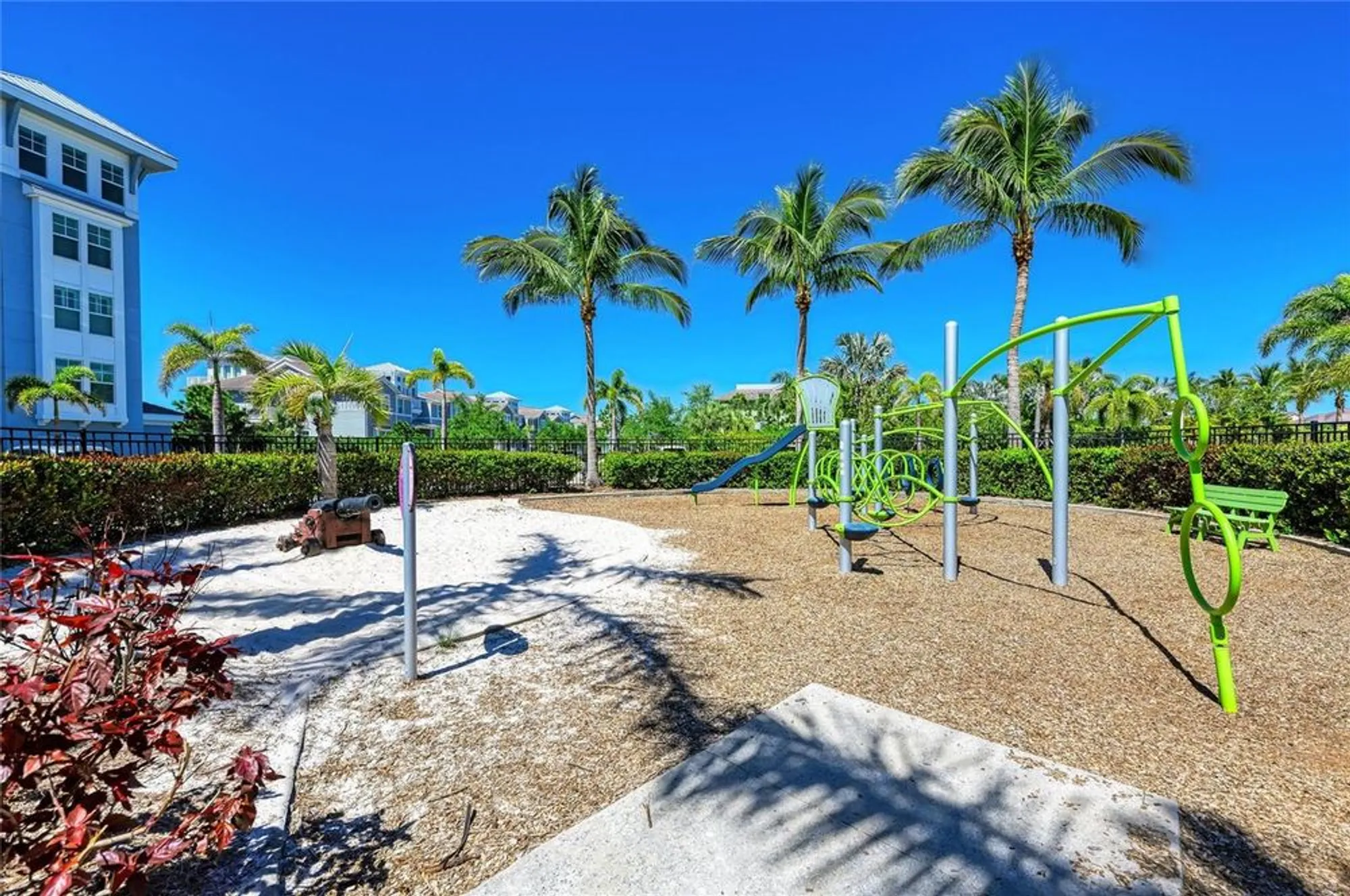 Property Slideshow image 61 of 100 | 391 aruba cir unit 101, Bradenton, FL, 34209