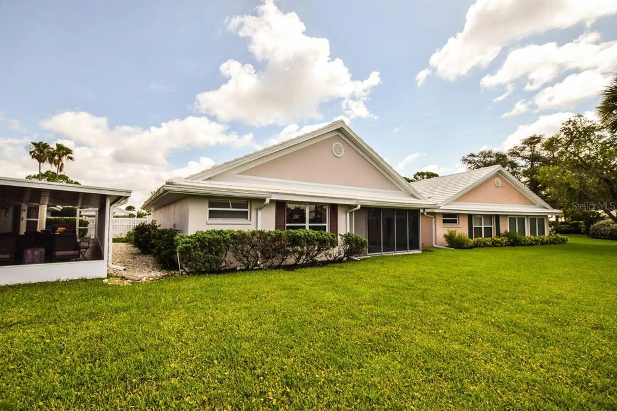 Property Slideshow image 38 of 57 | 745 harrington lake dr 30, Venice, FL, 34293