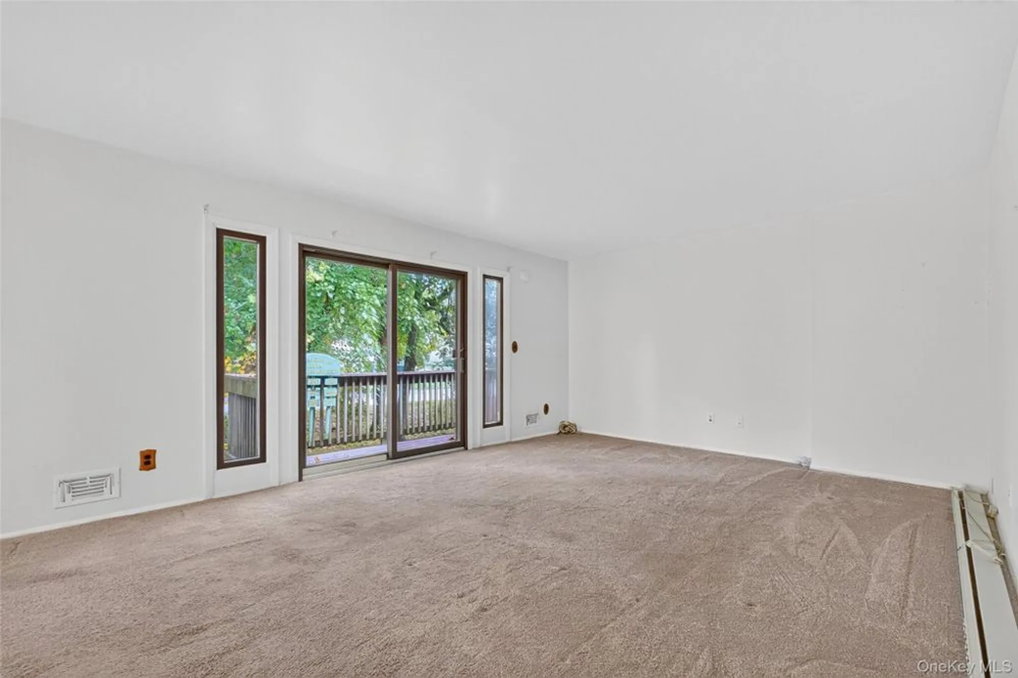 Property Slideshow image 9 of 17 | 45 jefferson oval d, Yorktown Heights, NY, 10598