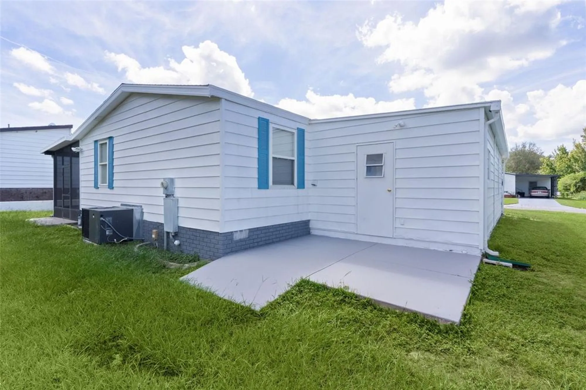 Property Slideshow image 35 of 46 | 817 hibiscus dr, The Villages, FL, 32159