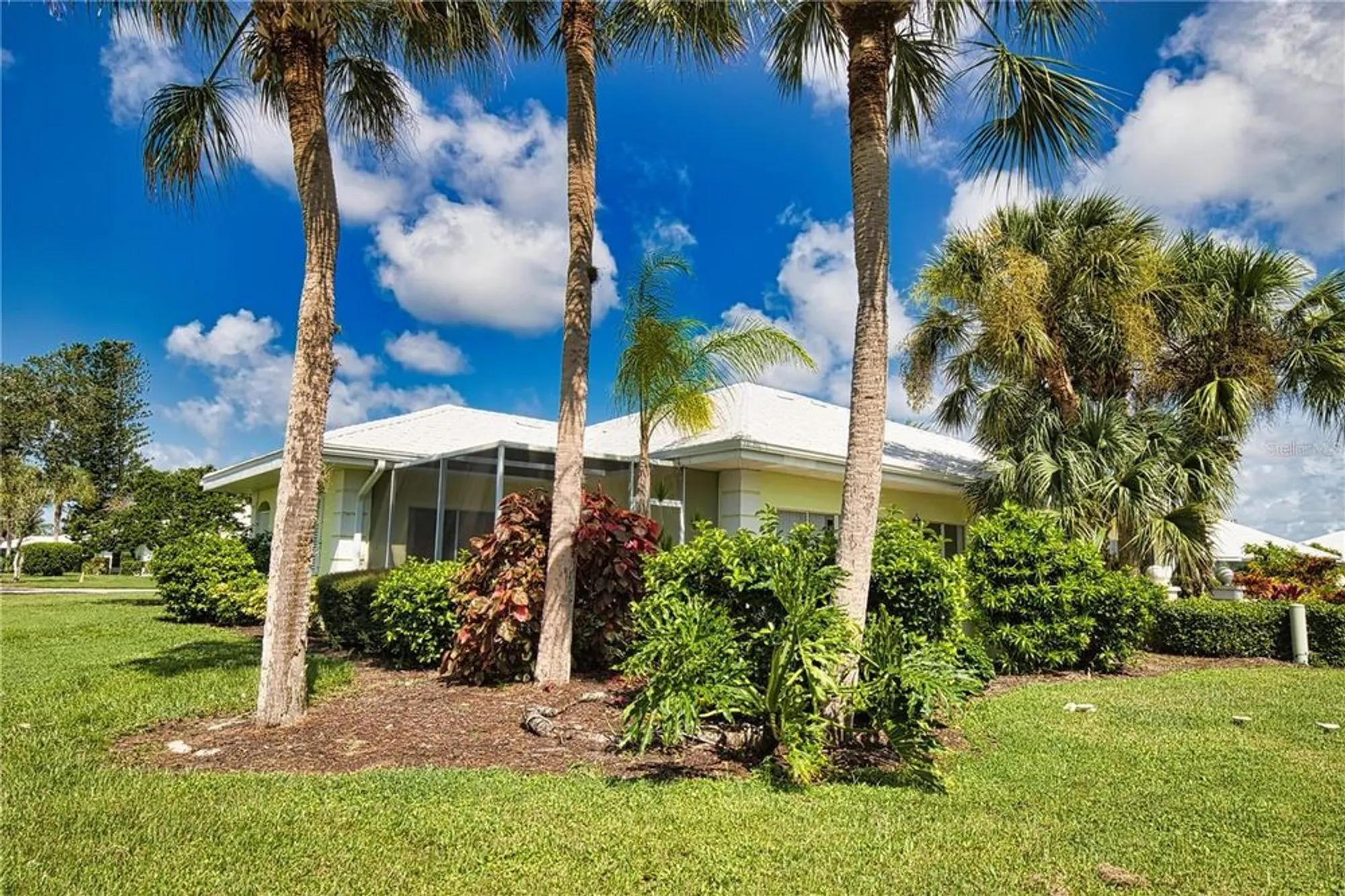 Property Slideshow image 24 of 43 | 303 wexford ter # 183, Venice, FL, 34293