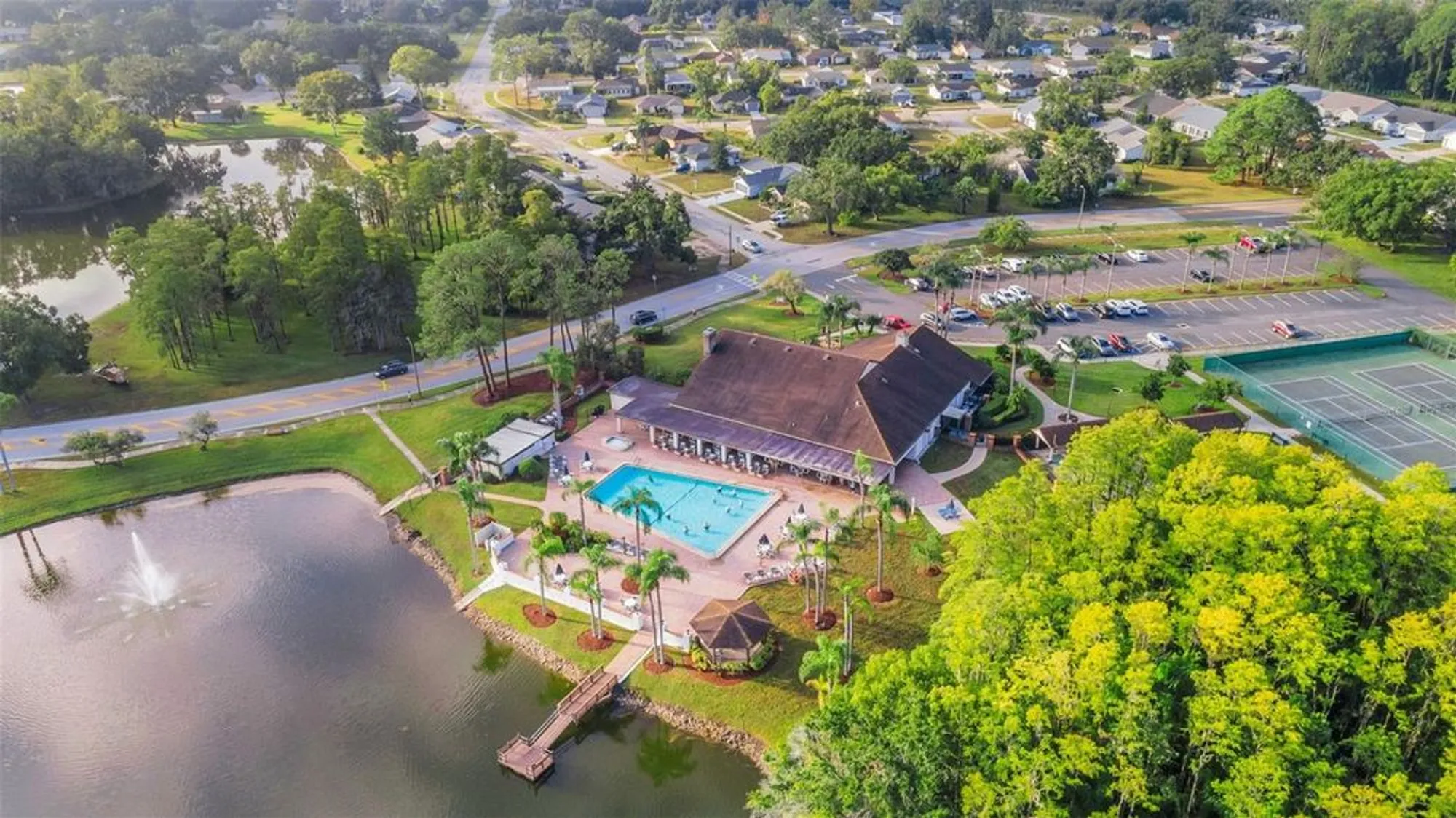 Property Slideshow image 58 of 87 | 4713 saint lawrence dr, New Port Richey, FL, 34655