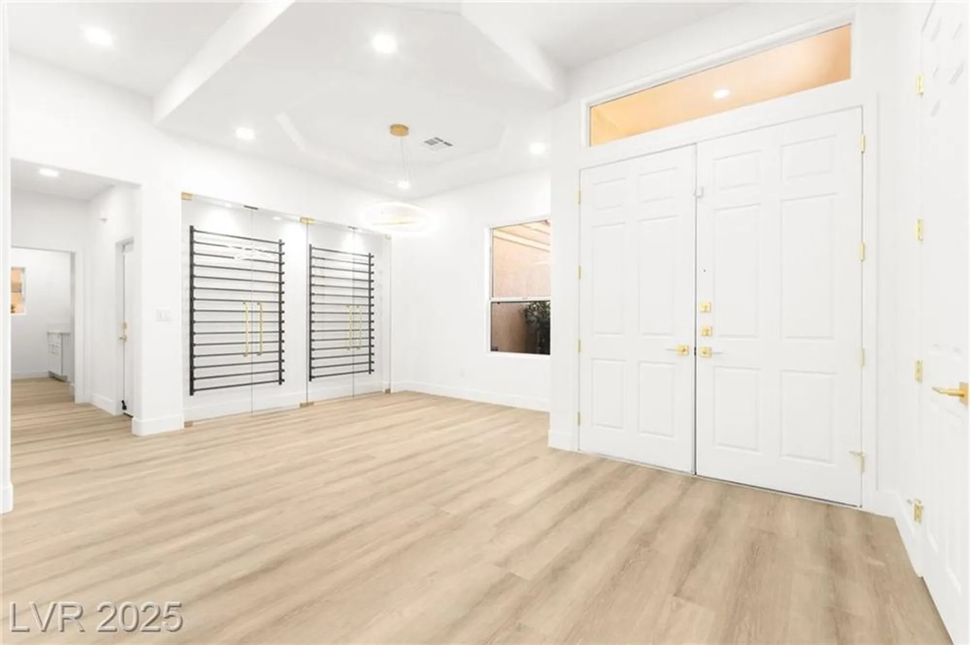 Property Slideshow image 35 of 99 | 3004 darby falls dr, Las Vegas, NV, 89134