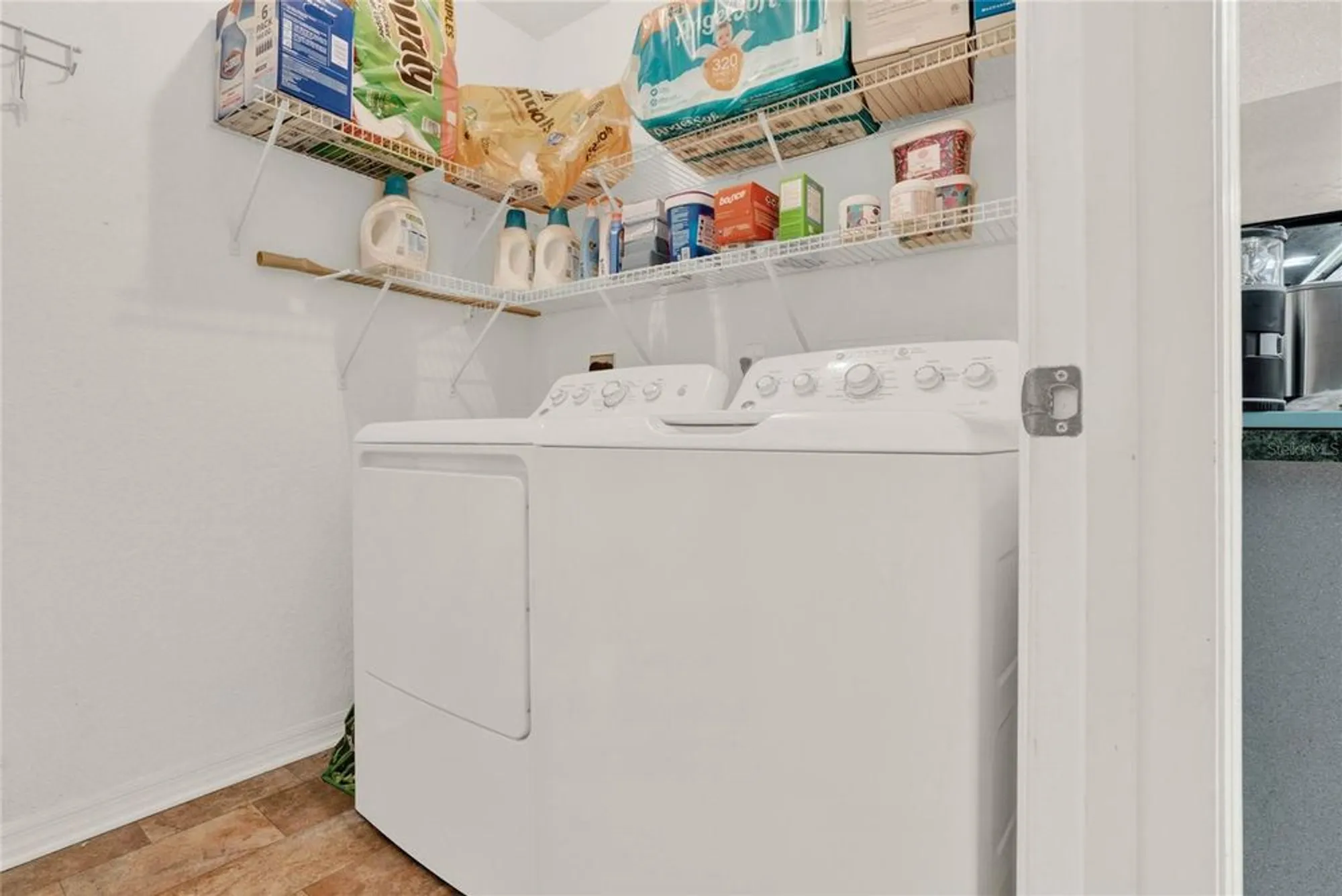 Property Slideshow image 26 of 37 | 6008 sw 103rd loop, Ocala, FL, 34476