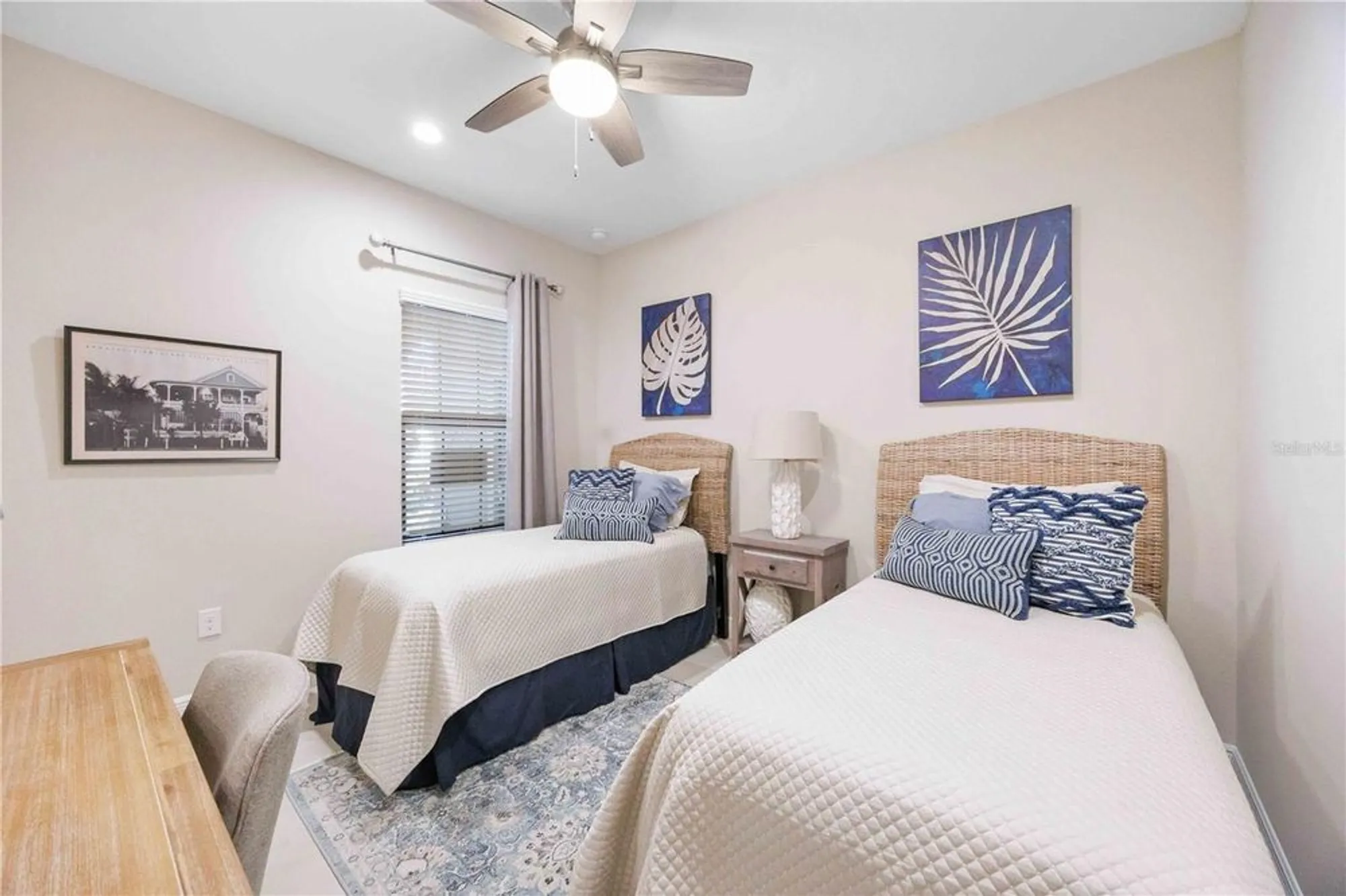 Property Slideshow image 38 of 70 | 21625 avon park ct, Venice, FL, 34293