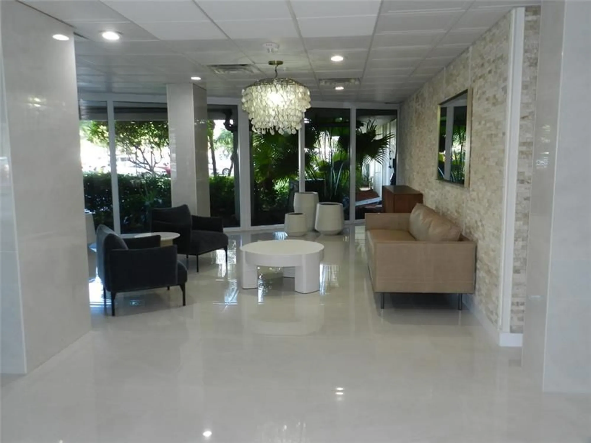 Property Slideshow image 13 of 34 | 3200 ne 36th st apt 1612a, Fort Lauderdale, FL, 33308