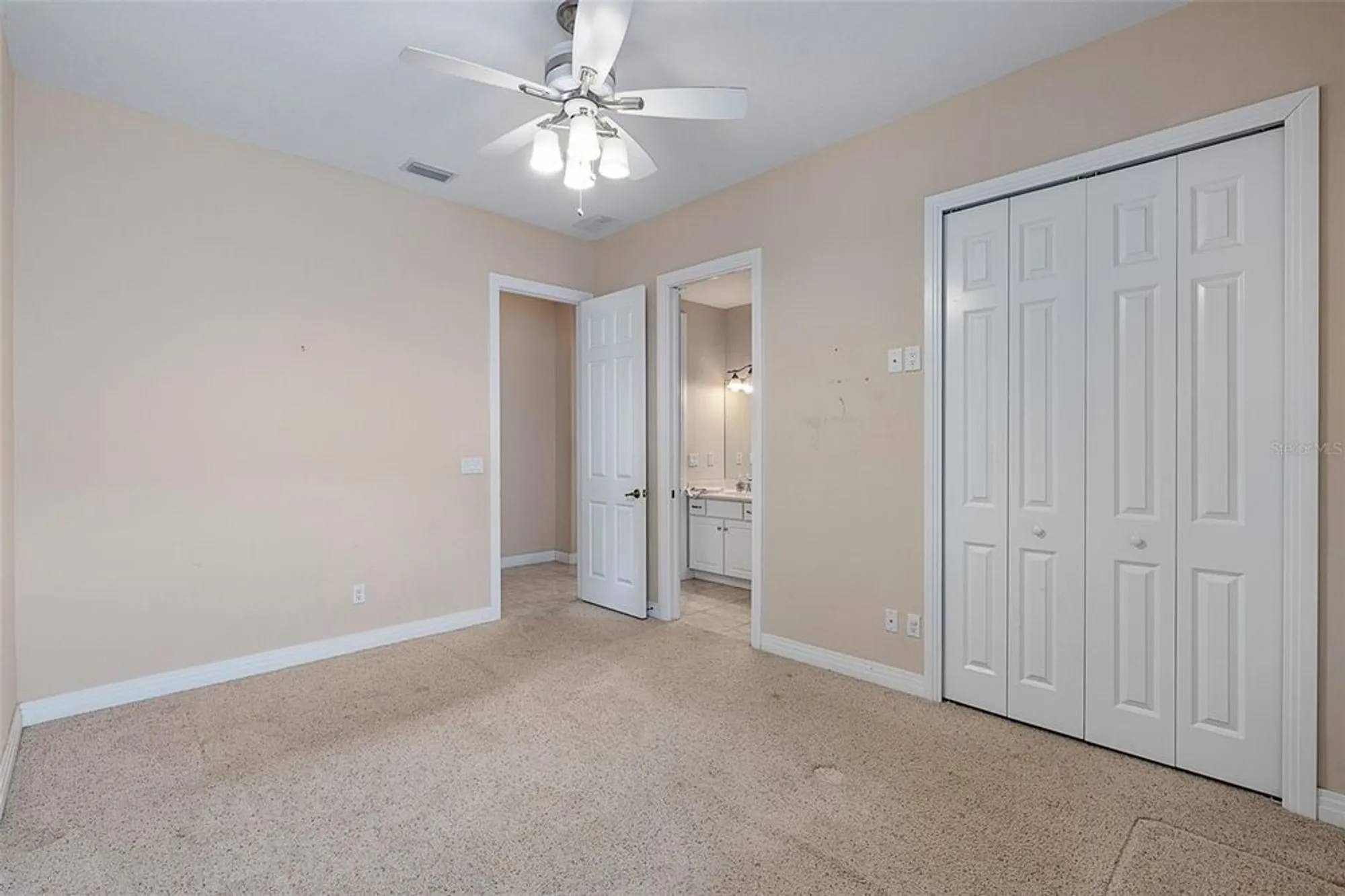 Property Slideshow image 72 of 82 | 19 lakeview ln, Palm Coast, FL, 32137