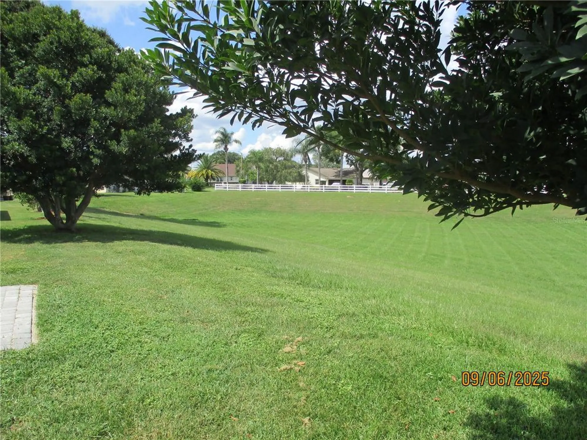 Property Slideshow image 9 of 60 | 6143 crane dr, Lakeland, FL, 33809