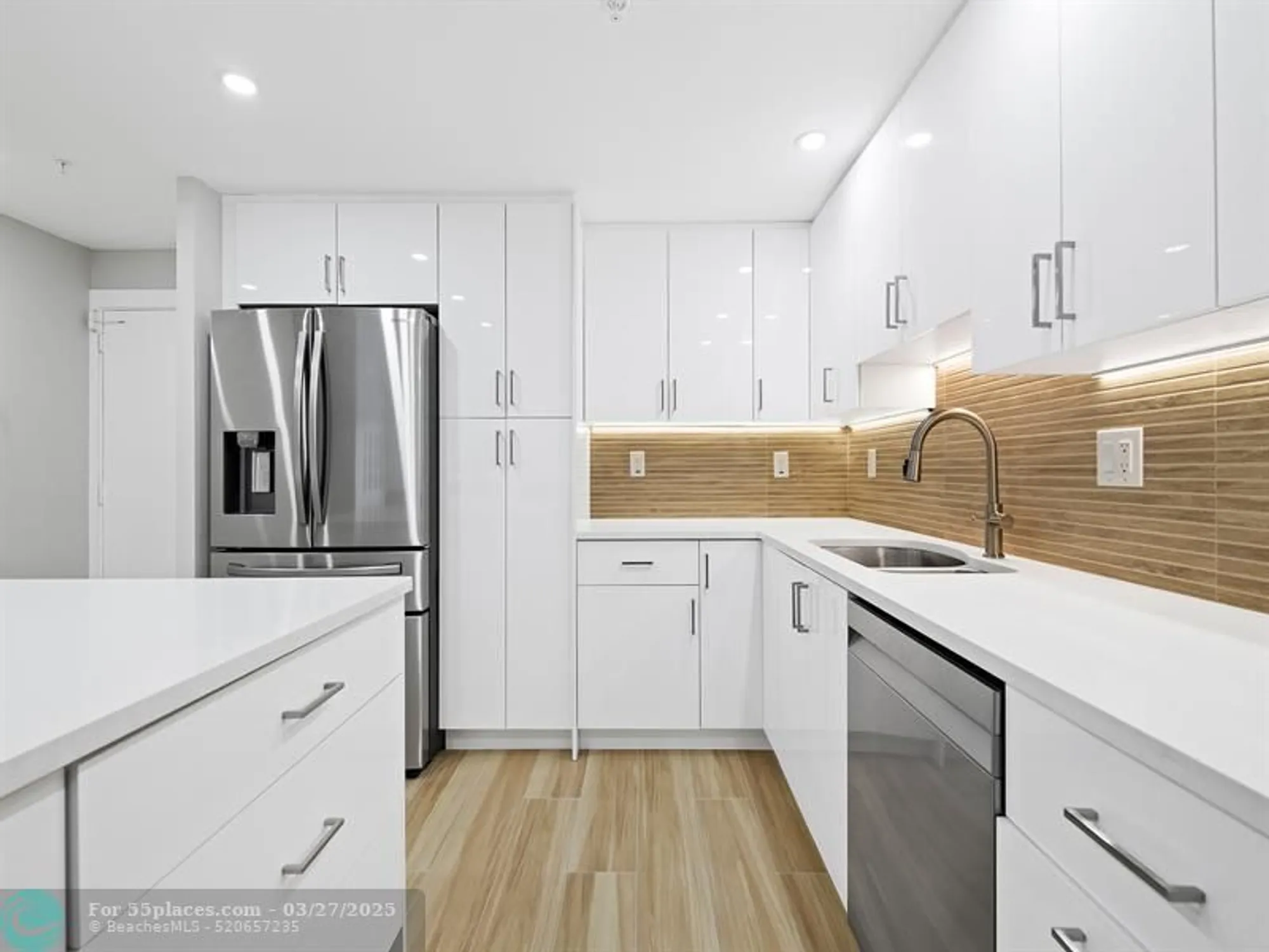 Property Slideshow image 8 of 40 | 3200 ne 36th st 619, Fort Lauderdale, FL, 33308