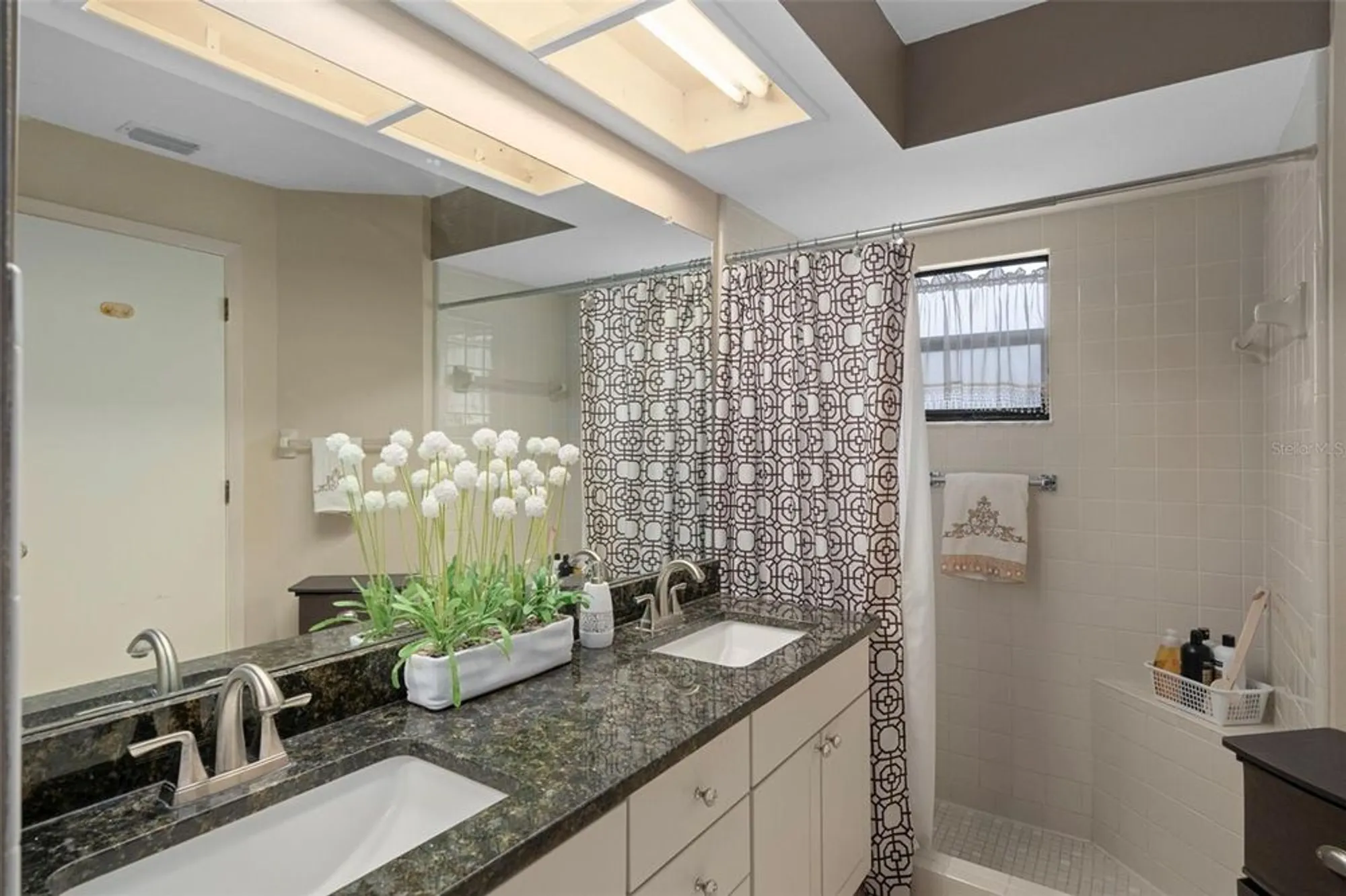 Property Slideshow image 32 of 61 | 6421 pine meadows dr, Spring Hill, FL, 34606