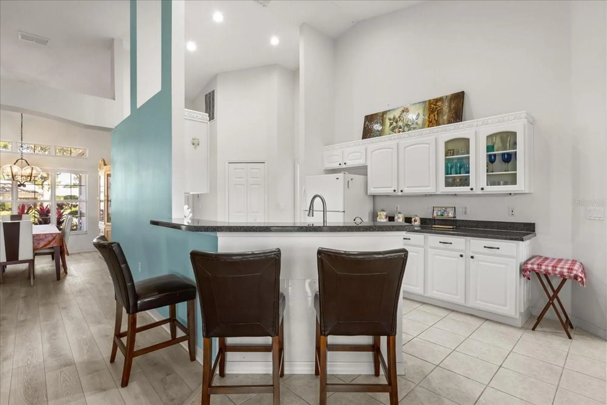 Property Slideshow image 17 of 52 | 5435 grove mnr, Lady Lake, FL, 32159