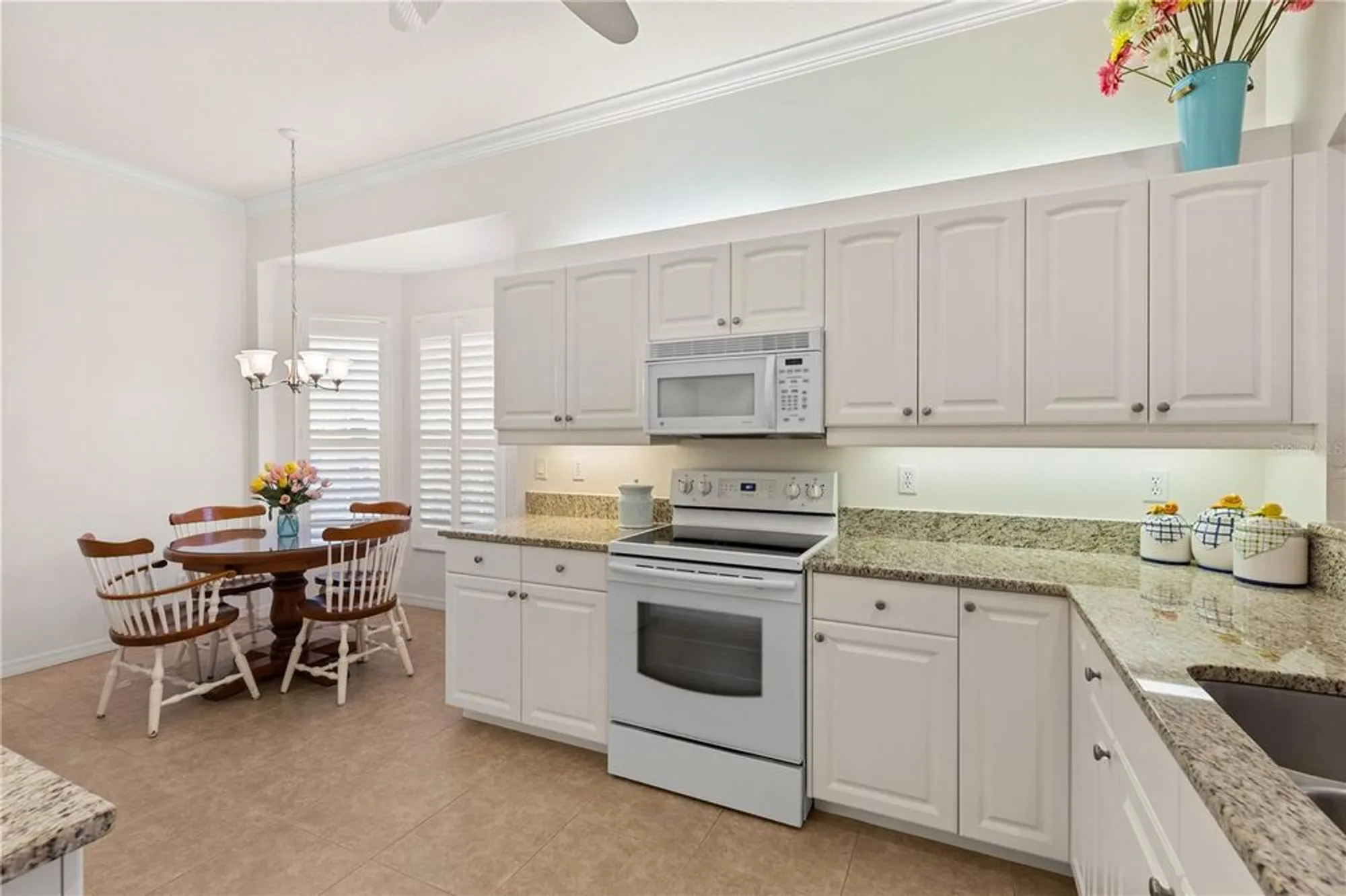 Property Slideshow image 8 of 58 | 1610 monarch dr # 1610, Venice, FL, 34293