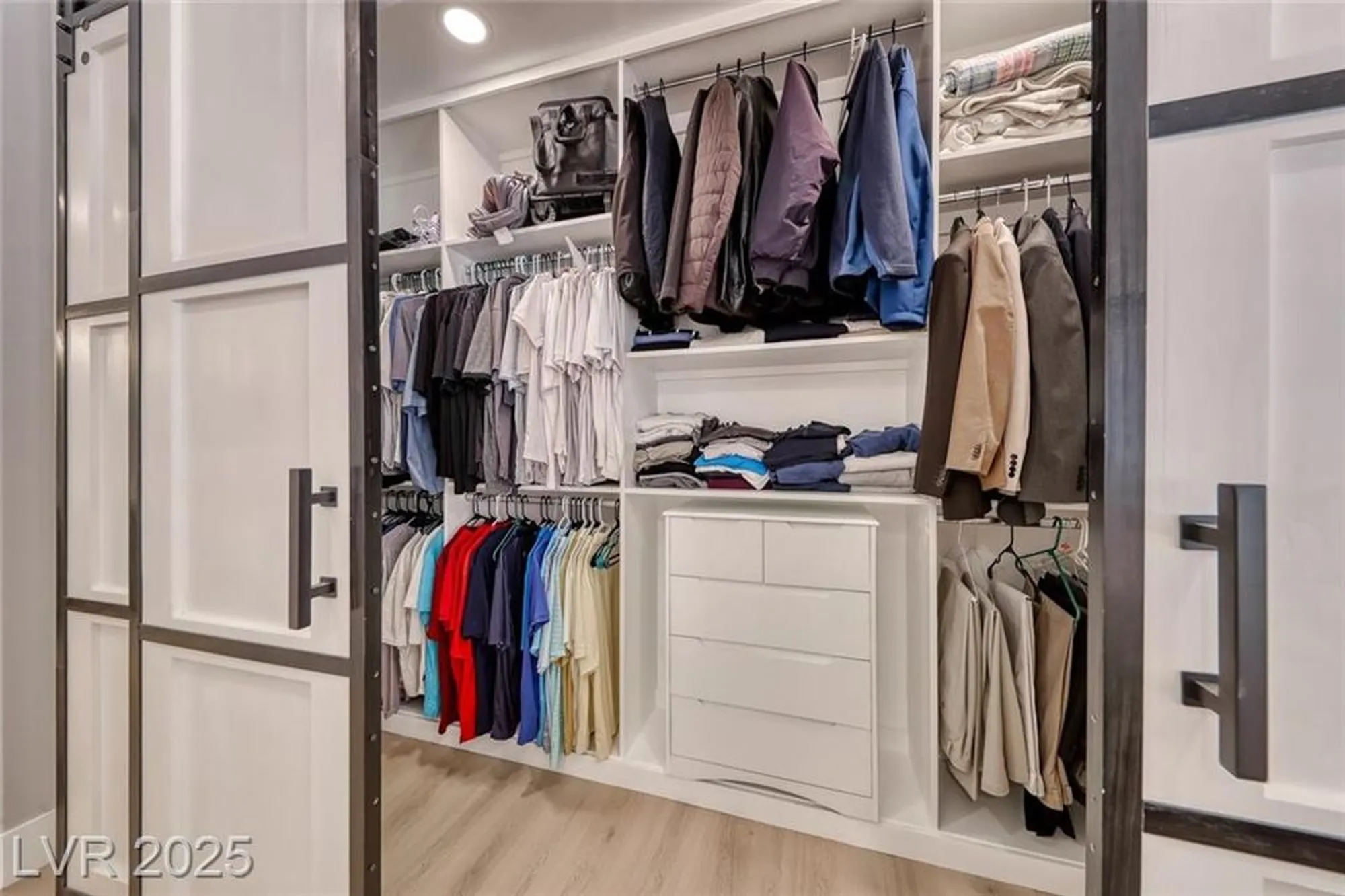 Property Slideshow image 30 of 50 | 3001 walnut park ct, Henderson, NV, 89052