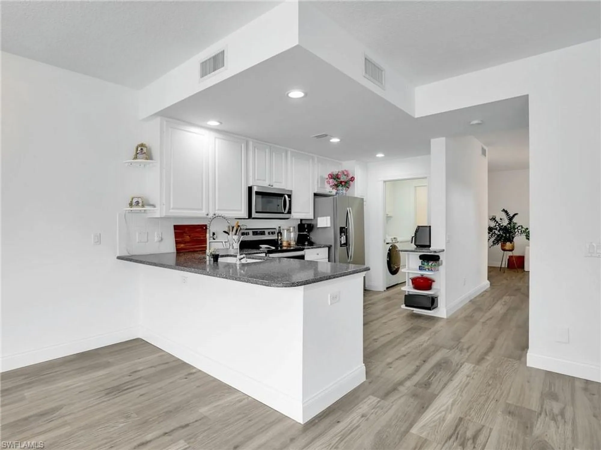 Property Slideshow image 7 of 47 | 3580 islandwalk cir, Naples, FL, 34119