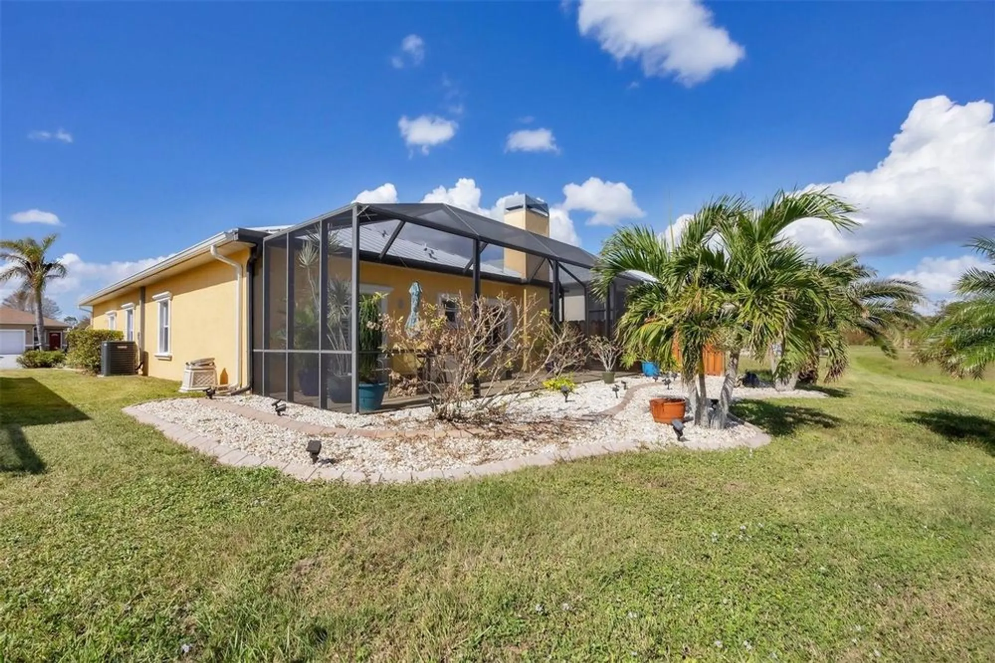 Property Slideshow image 27 of 37 | 4261 oak terrace cir, Port Charlotte, FL, 33953