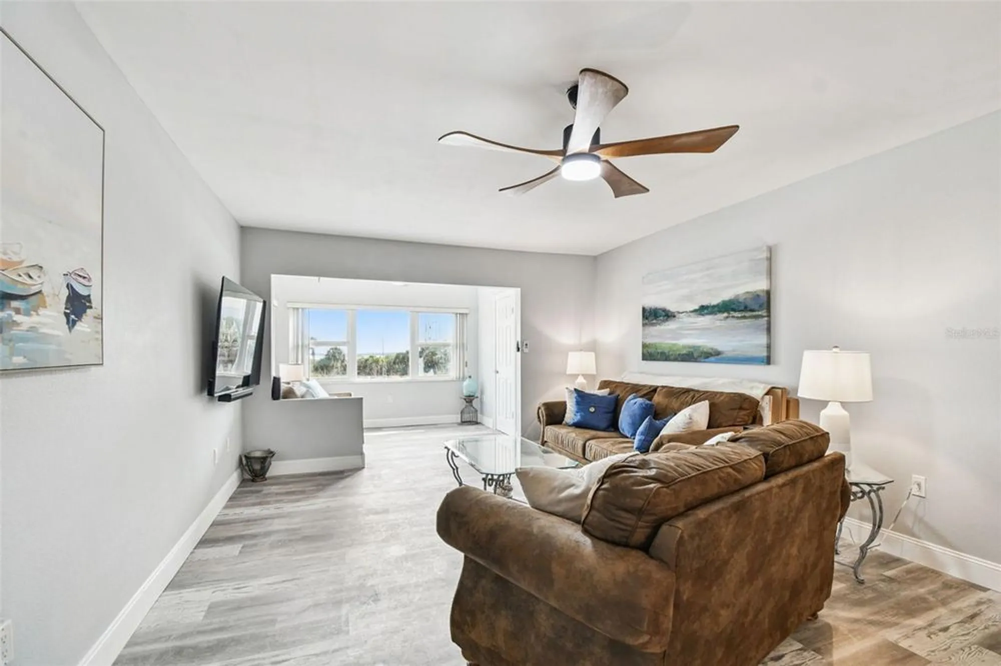 Property Slideshow image 14 of 59 | 8 glencoe pl 307, Dunedin, FL, 34698