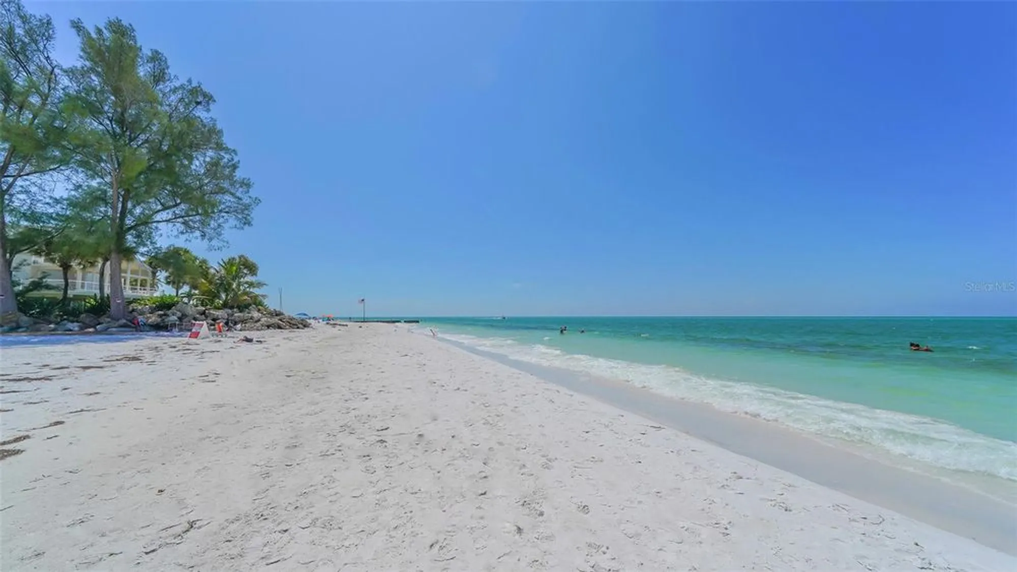 Property Slideshow image 47 of 65 | 119 whispering sands cir # v36, Sarasota, FL, 34242