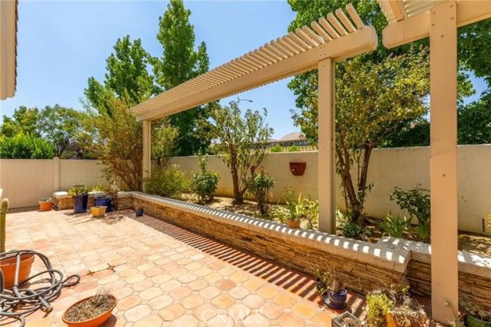 Property Slideshow image 22 of 25 | 1742 litchfield dr, Banning, CA, 92220
